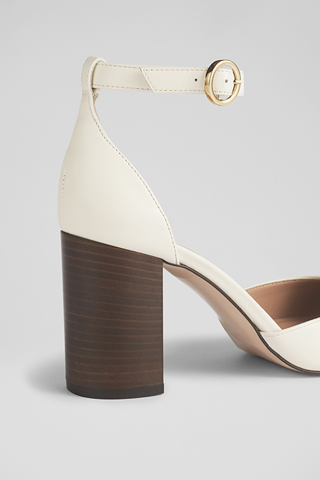 SIMMI BLOCK SANDAL WHITE 4