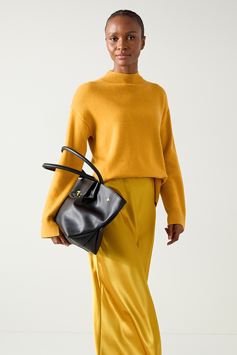 ZOE BOXY KNITTED SWEATER GOLD 6