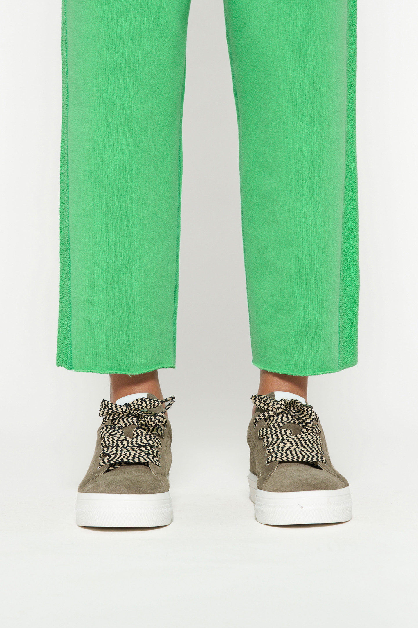 SNEAKERS DARK MOSS 2