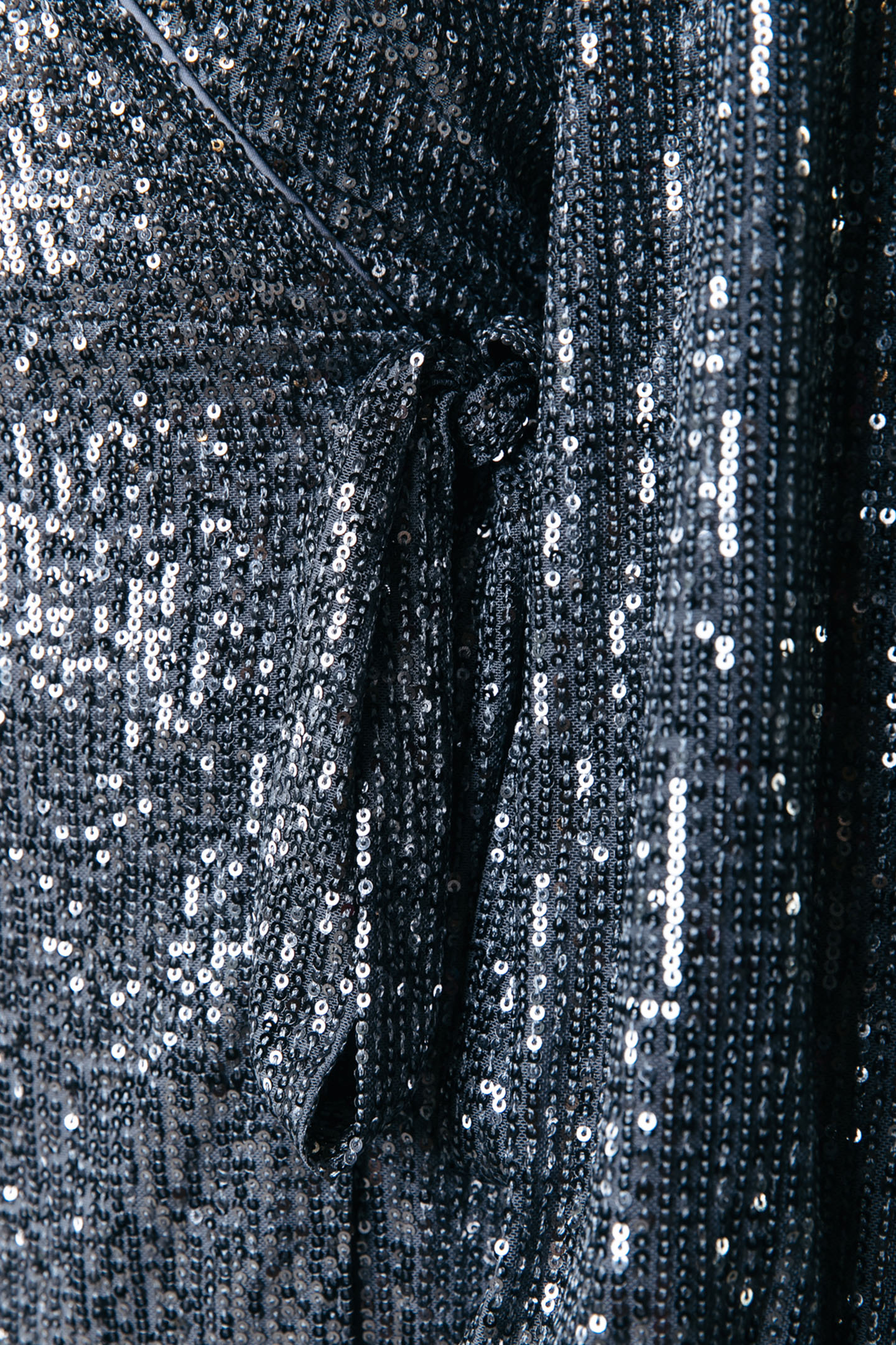 XITA SEQUINS REAL WRAP DRESS LS SILVER GREY 5