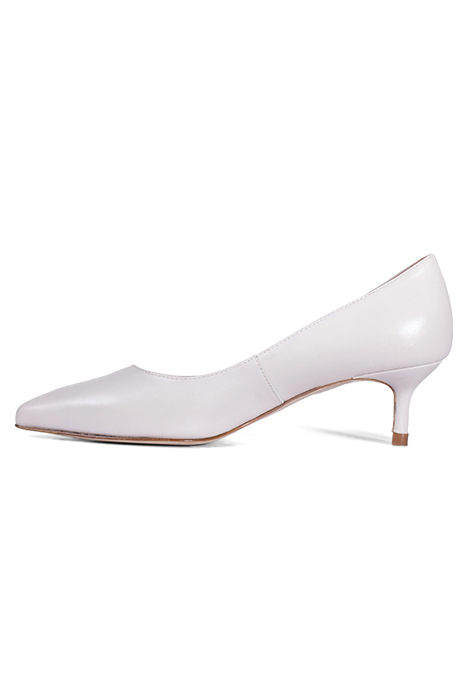 AUDREY POINTED COURT HEEL ECRU 3