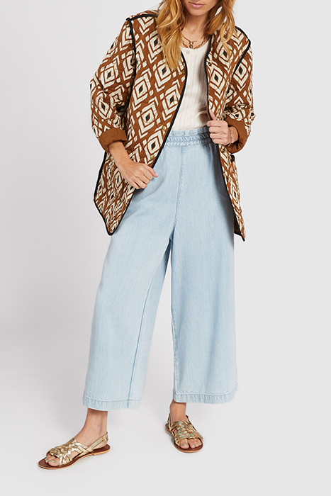 BLEACHED ELASTICATED WAIST WIDE-LEG JEANS 4