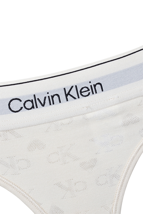 THONG HEART MONOGRAM BONE WHITE 3