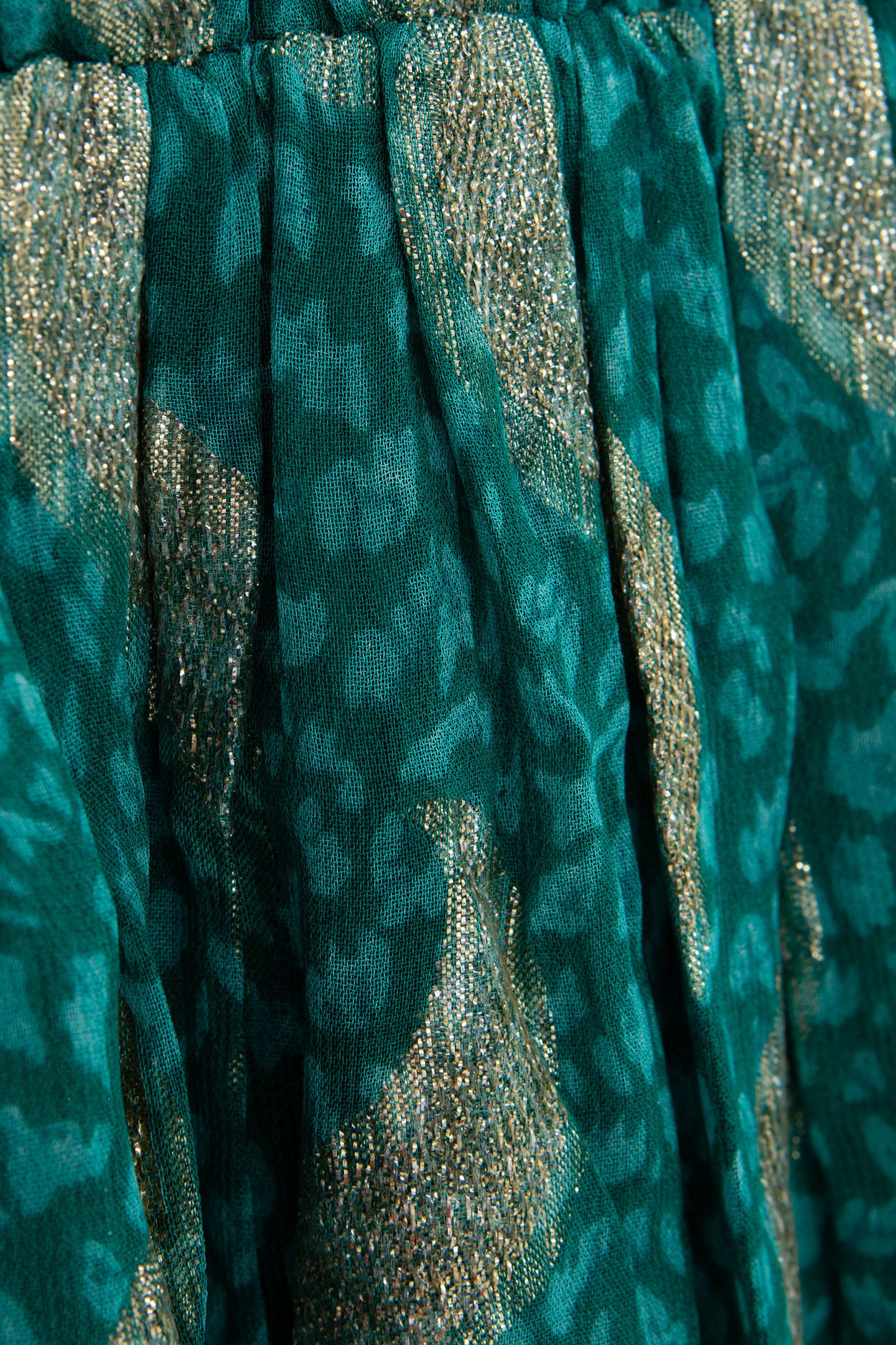 GIRLS' GREEN SHORT DRESS WITH GOLD LEAF PRINT 7