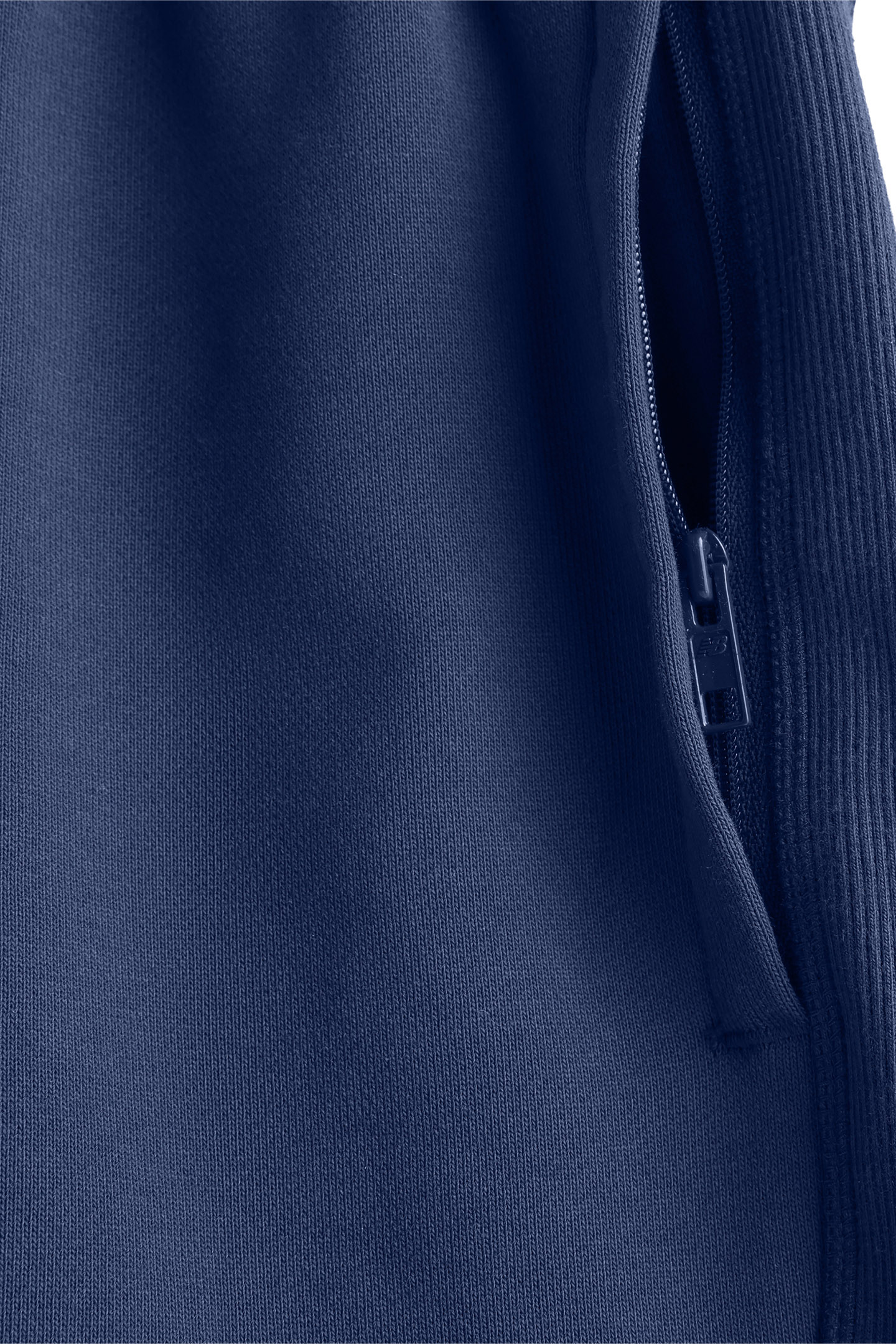 SWEAT SHORTS IN NAVY 10