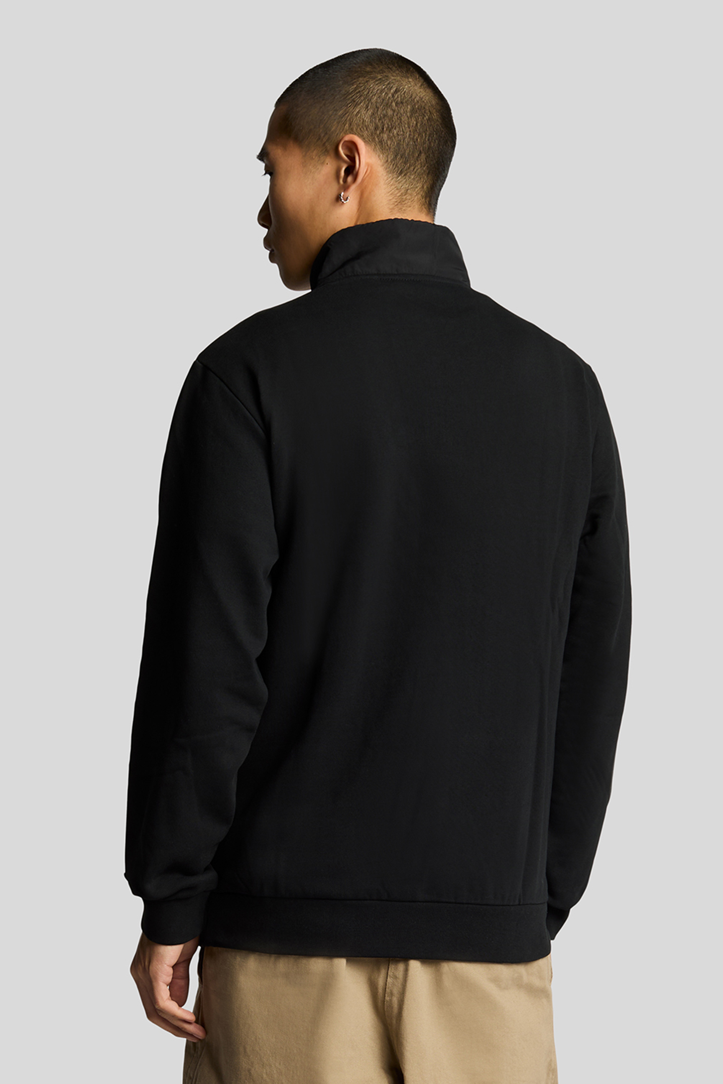 HYBRID QUILTED QUARTER ZIP SWEATSHIRT JET BLACK 2