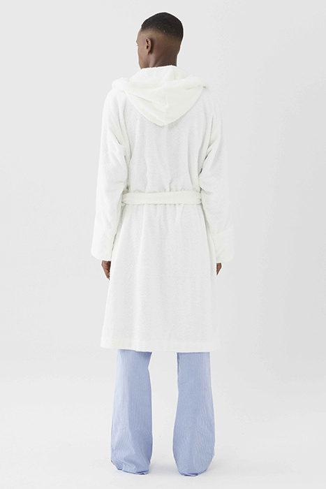 UNISEX HOODED BATHROBE SNOW WHITE 2
