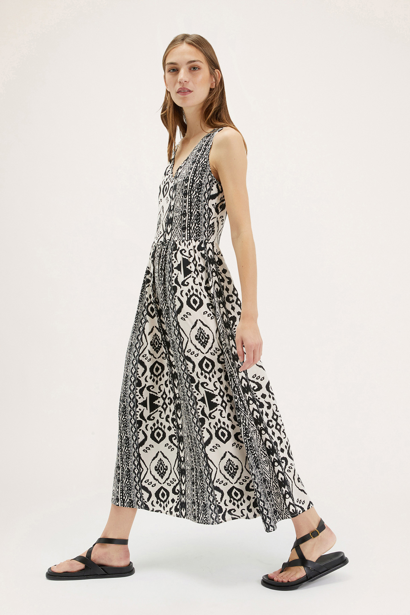 LONG DRESS IN ETHNIC PATTERNED VOILE BLACK 4