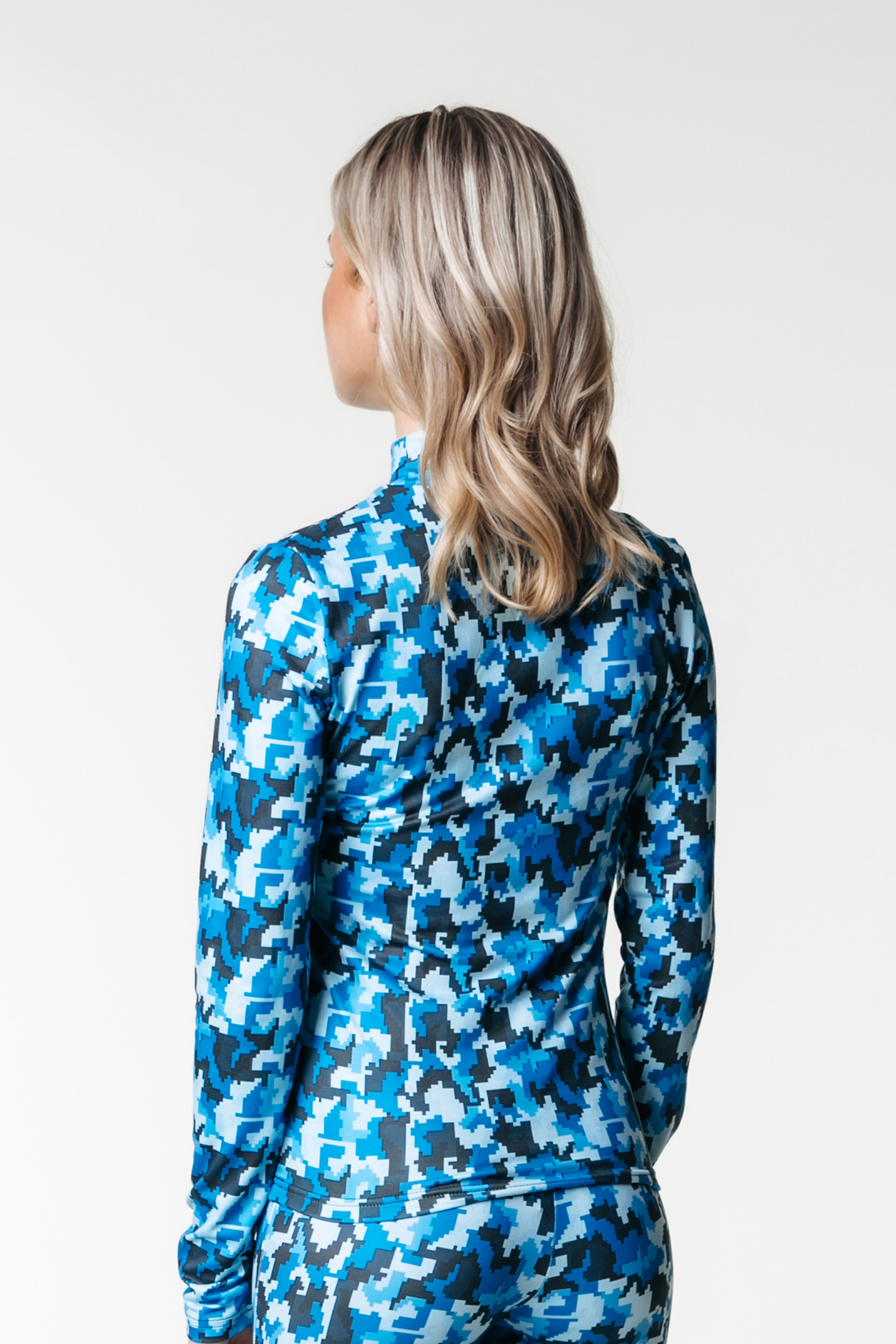 NEYO ABSTRACT PIXEL PEACHED TURTLENECK TOP CYAN BLUE 2