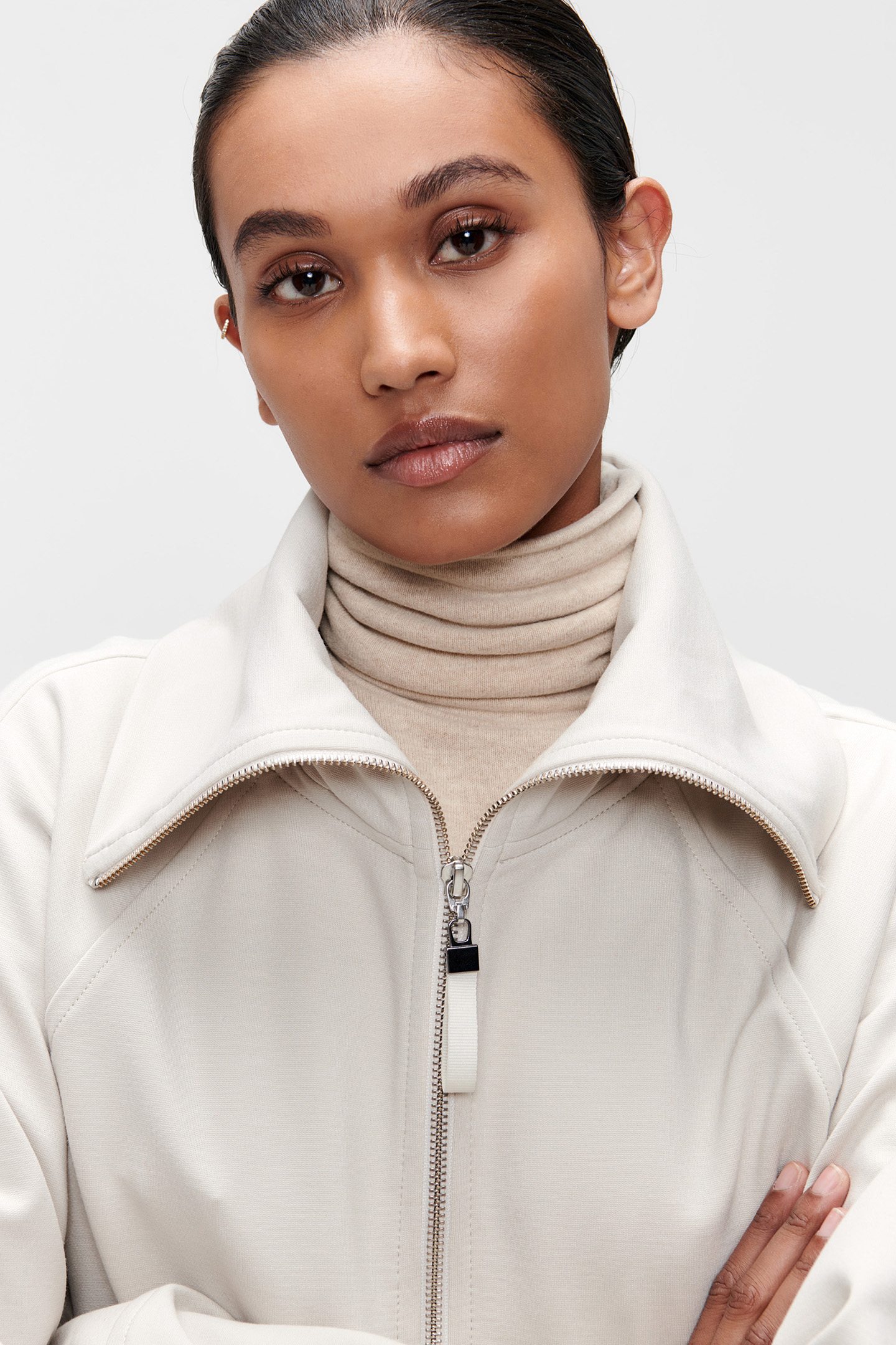 PERTH ZIPPER TOP LATTE 5