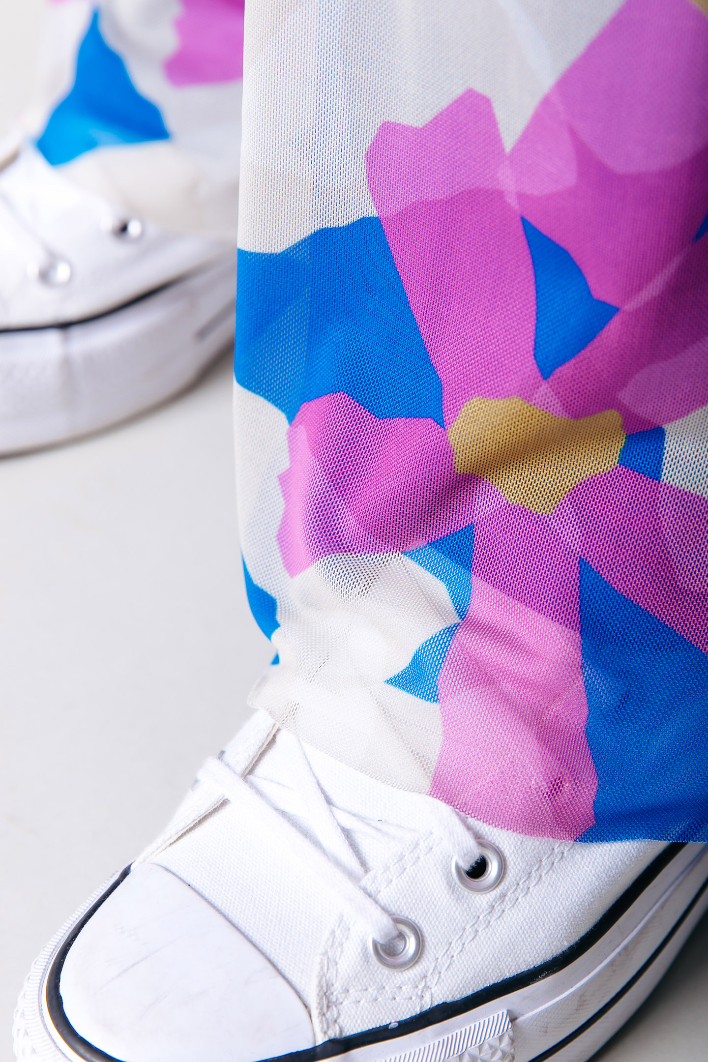 BIG FLOWER MESH EXTRA FLARE PANTS MULTICOLOR 3