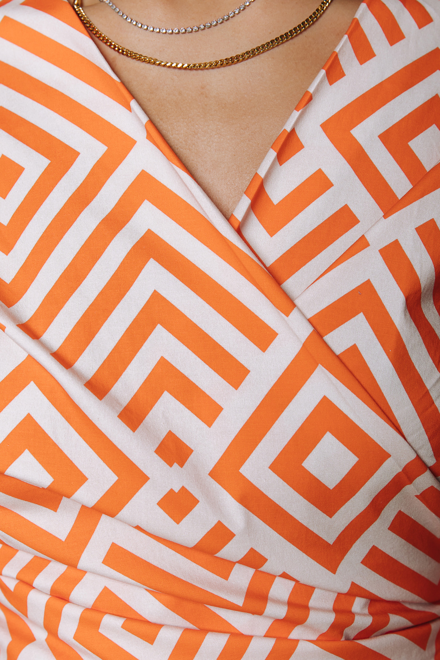 JANA SQUARES WRAP TOP BRIGHT ORANGE 4