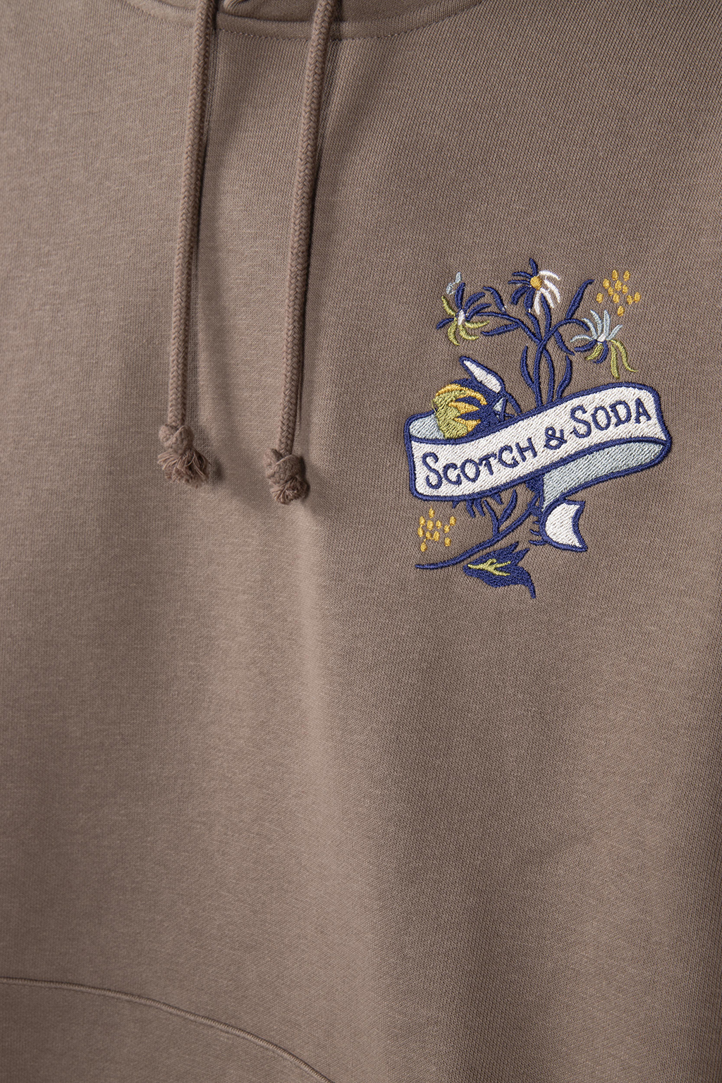 RELAXED FIT FLEECE GRAPHIC HOODIE CAPPUCHINO 4