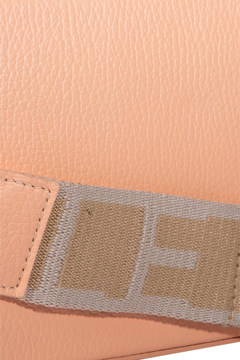 CROSS BODY BAG IN LEATHER 6