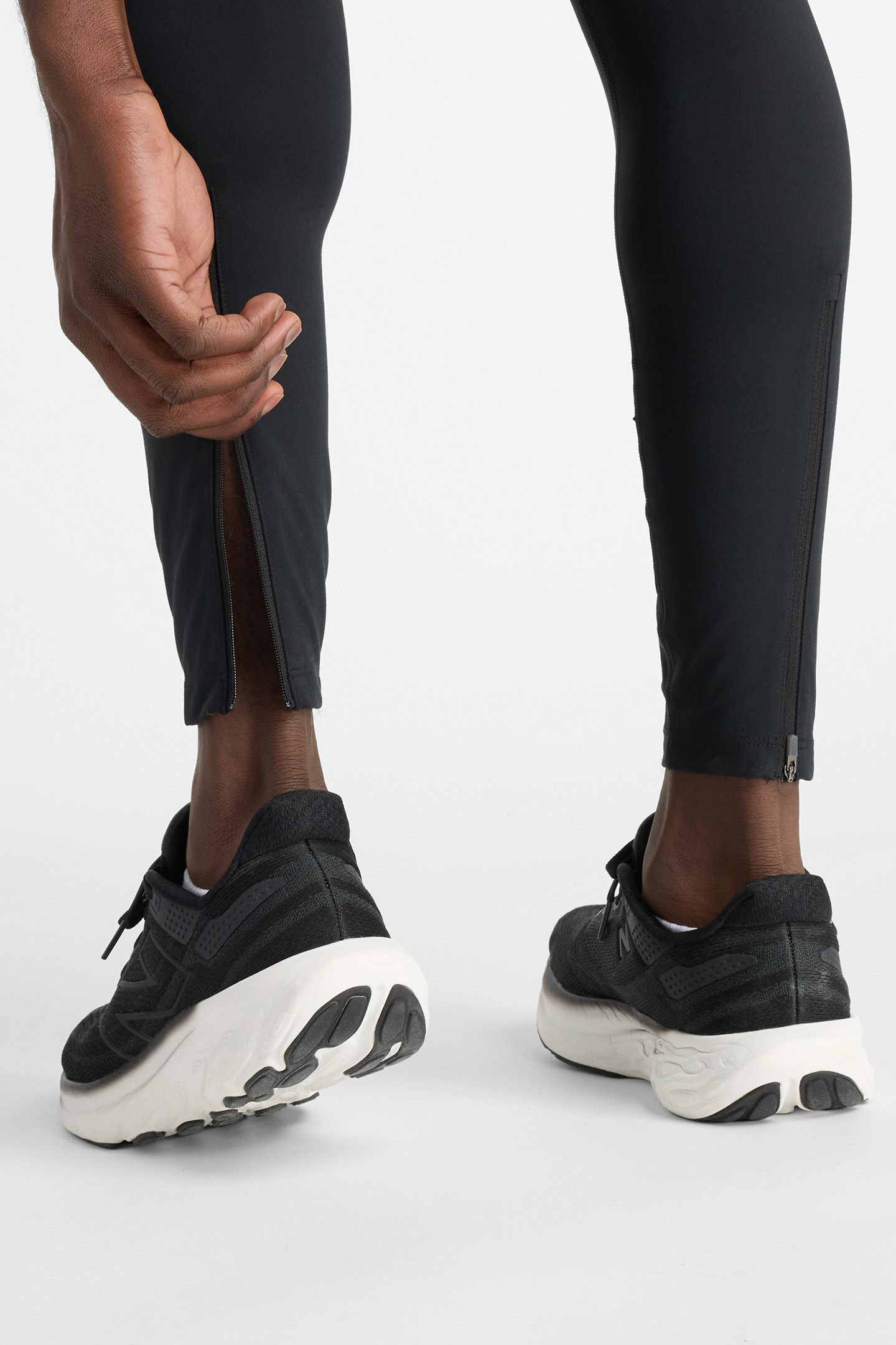 RUNNING LEGGINGS IN BLACK 9