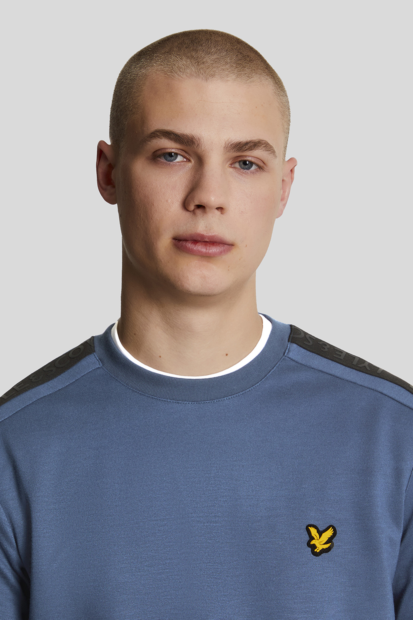 POCKET BRANDED SWEAT CREW LIGHT NAVY 5