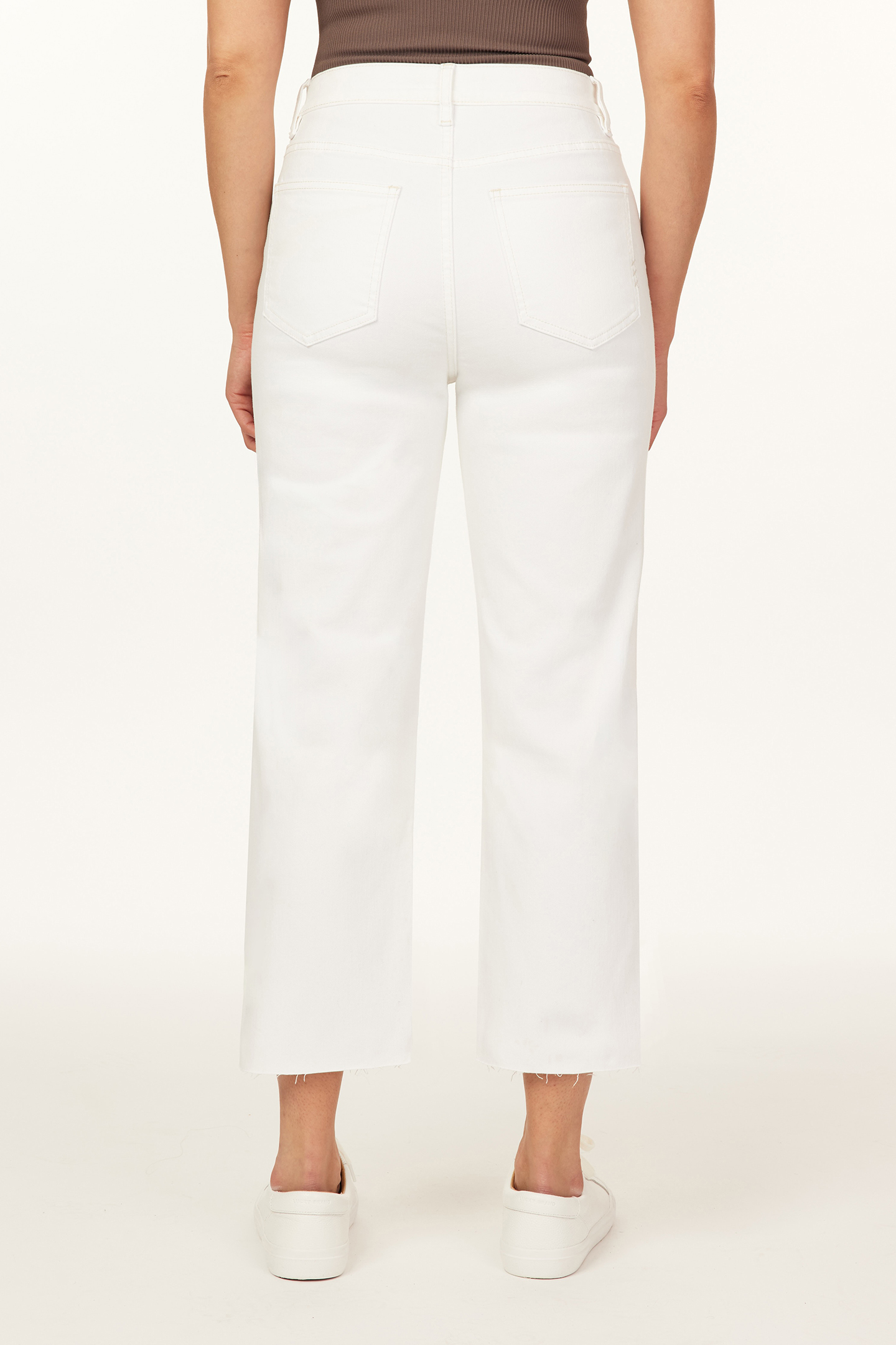 THE SKY CROP (26” INSEAM) OPTIC WHITE 2