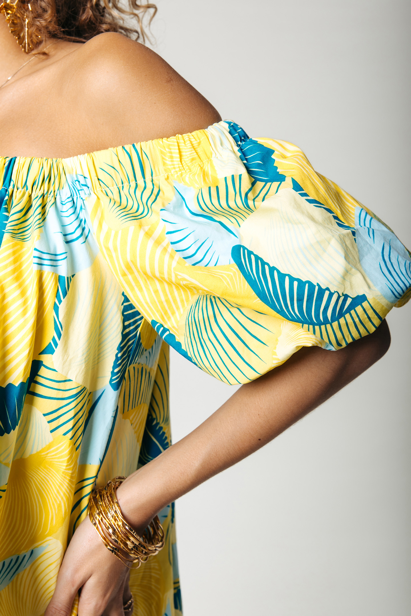 UMAY SHELL OFF SHOULDER DRESS WASHED YELLOW 4