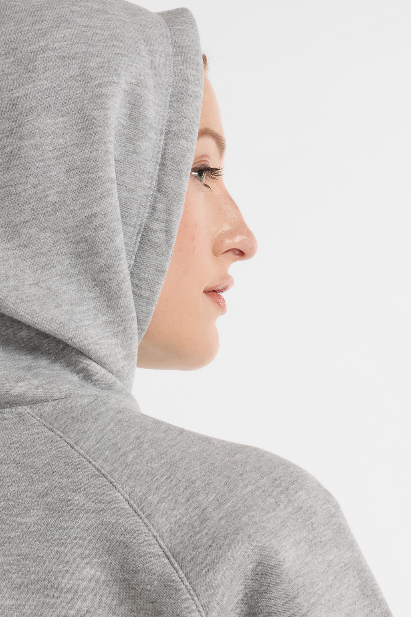 NB LOGO HOODIE IN GREY 5