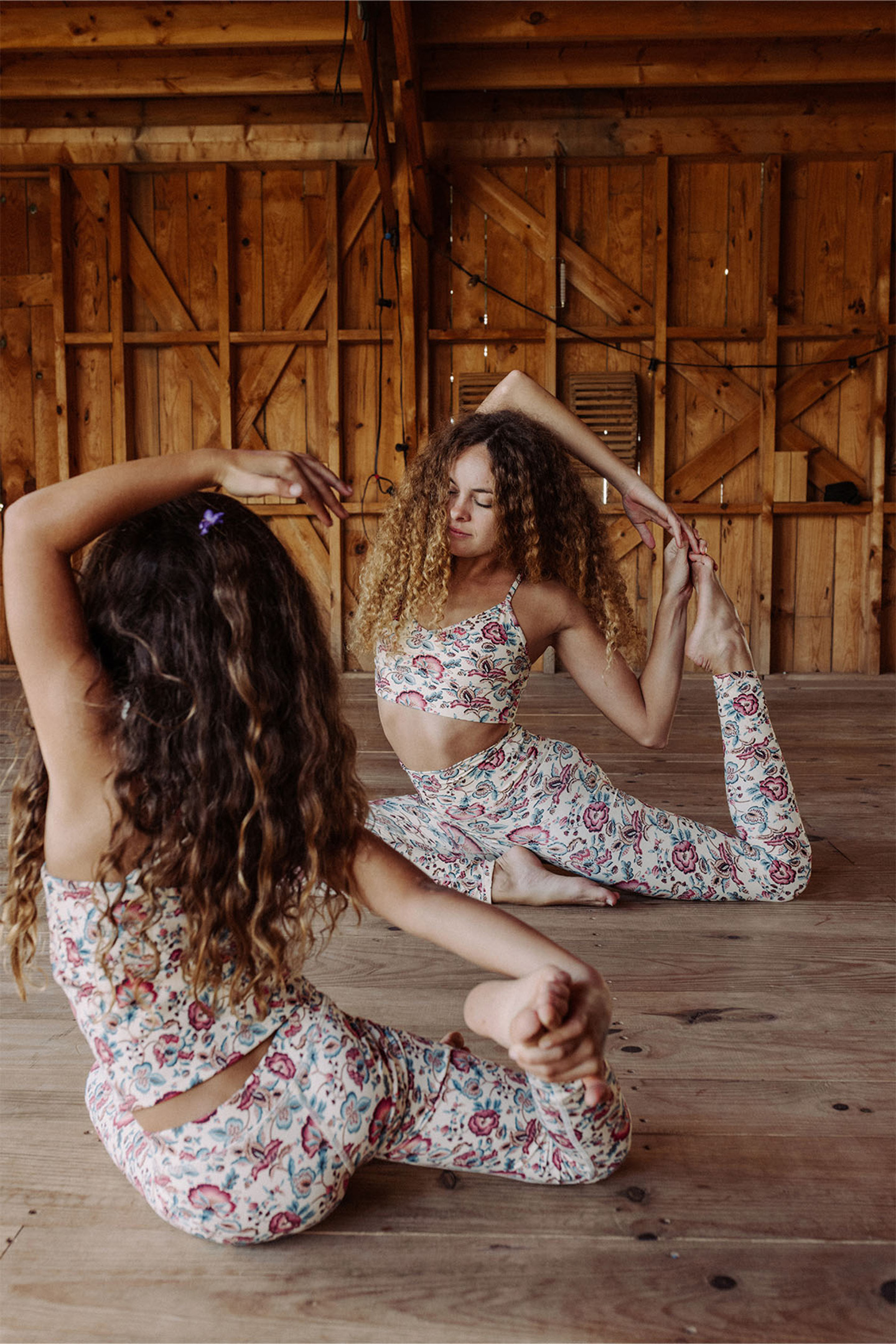 YOGA BRA SATNAM CREAM INDIAN FLOWERS 7