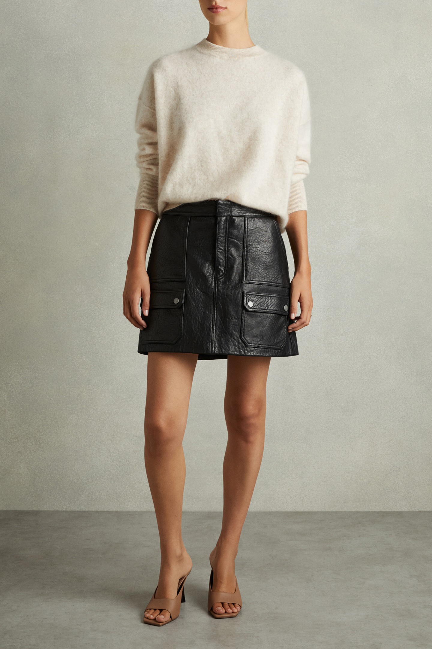 PARKER CASUAL LEATHER MINI BLACK 3