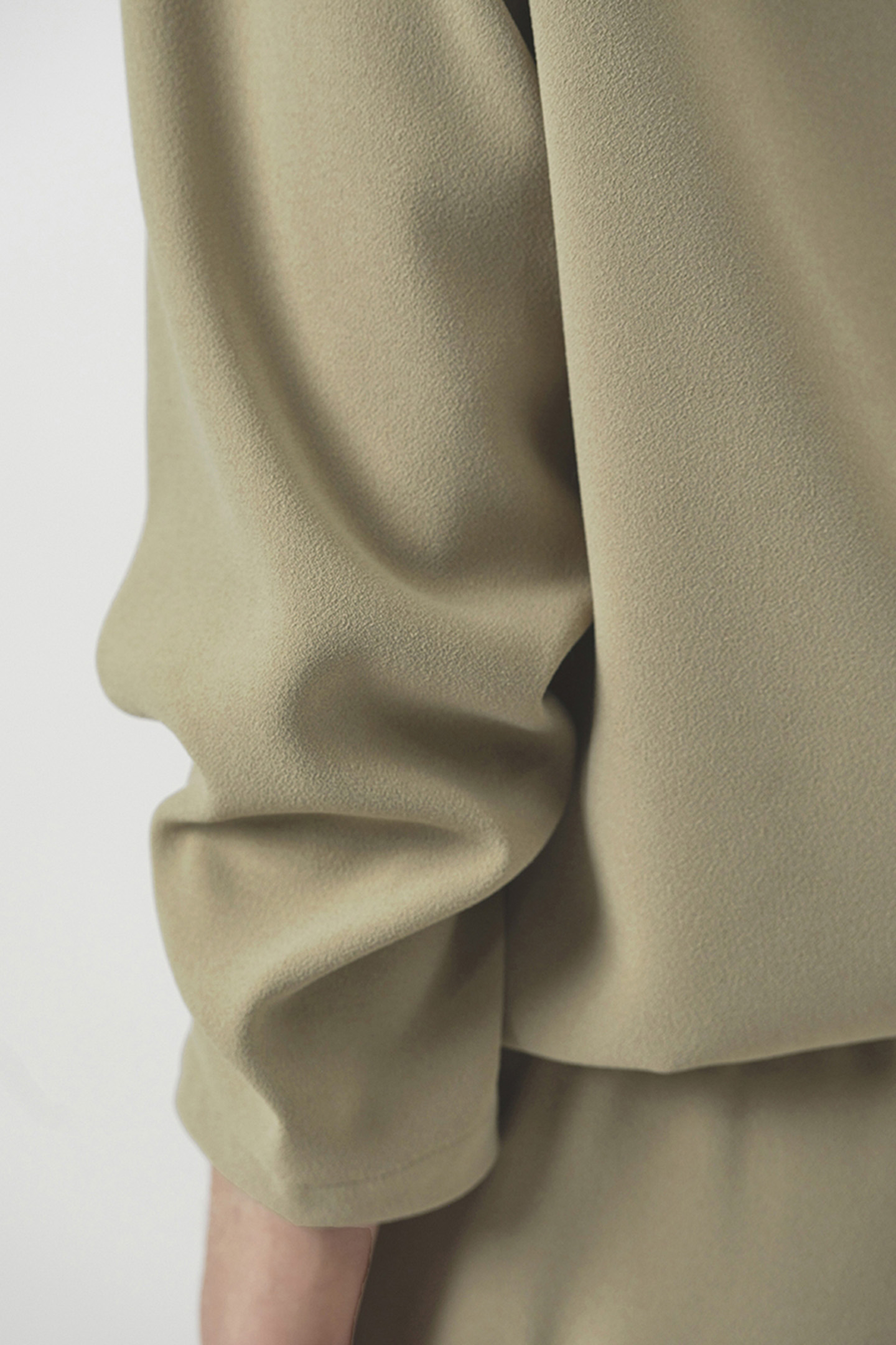 THORN DRAWSTRING CORD TOP SWAMP GREEN 4