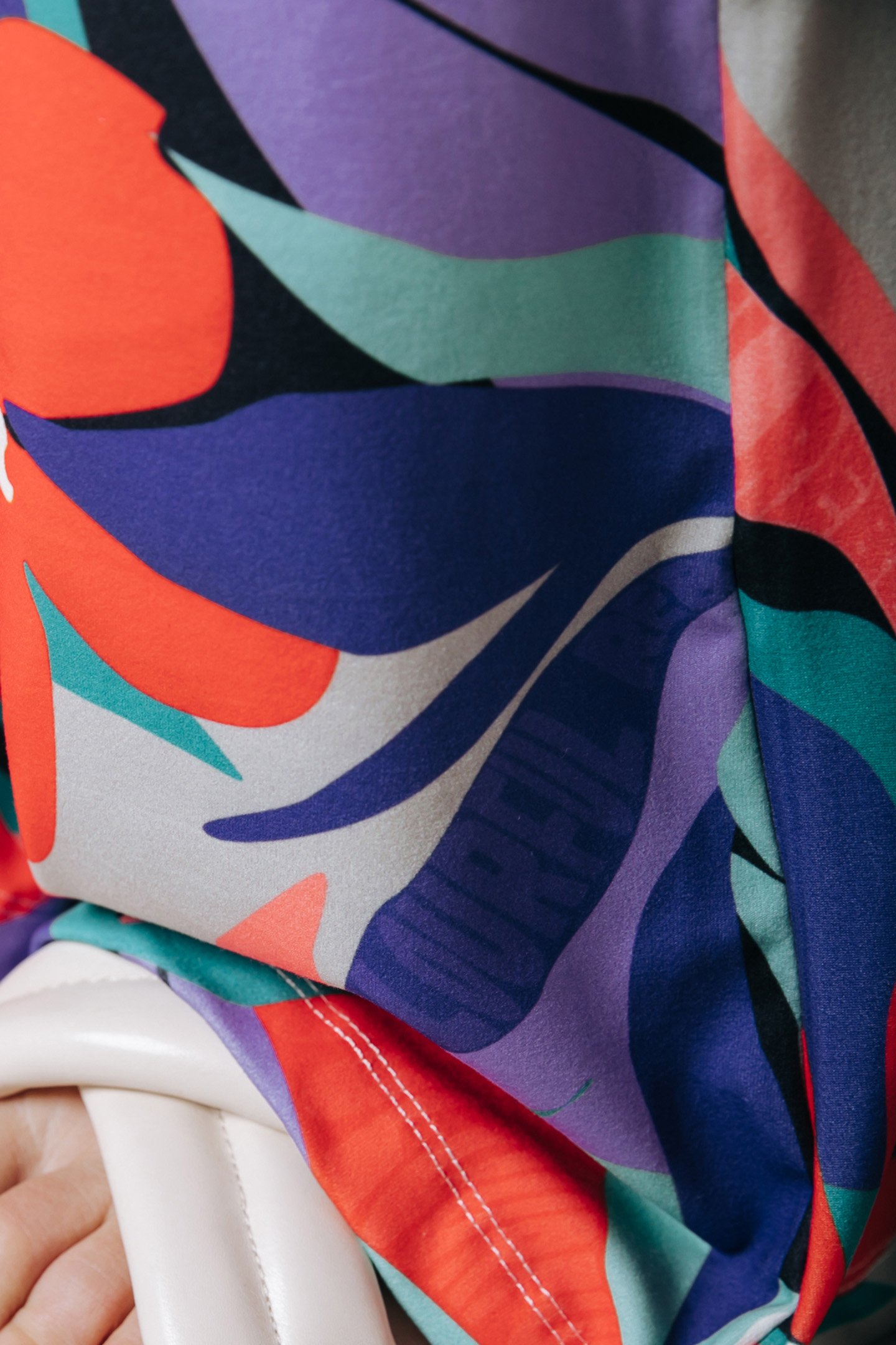 BIG FLOWER PEACHED FLARE PANTS MULTICOLOR 4