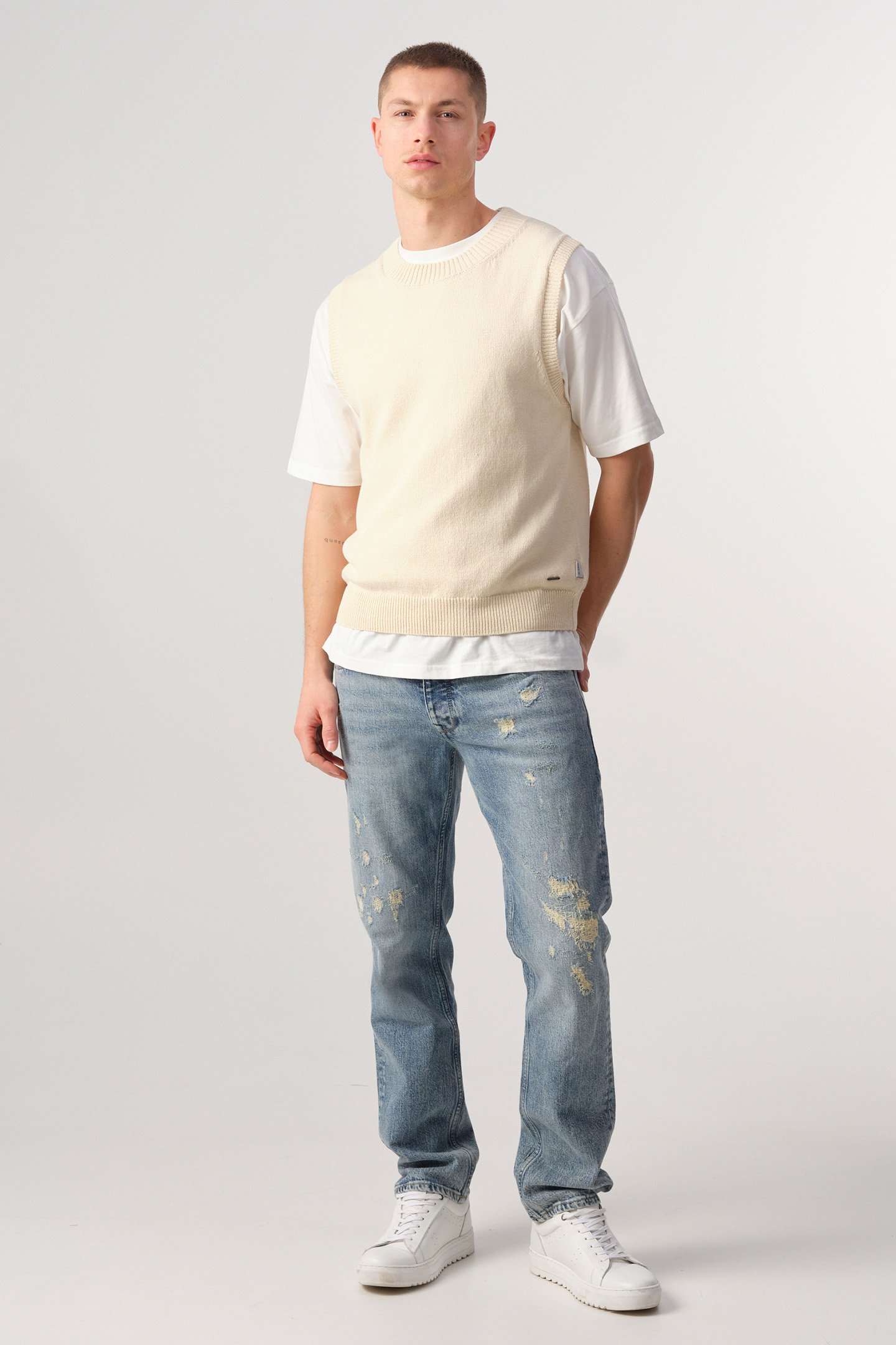JOAH JEANS LIGHT BLUE by J.C. Rags