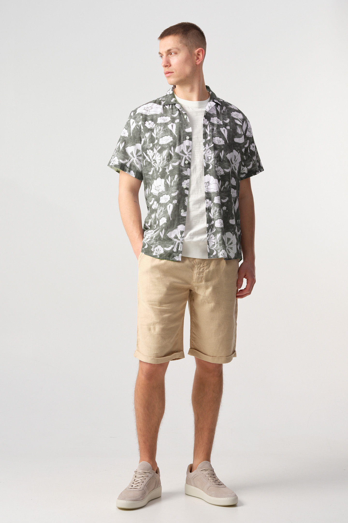 ELVIS FLORAL CASUAL OVERHEMD KM BURNED GREEN DESSIN by J.C. Rags