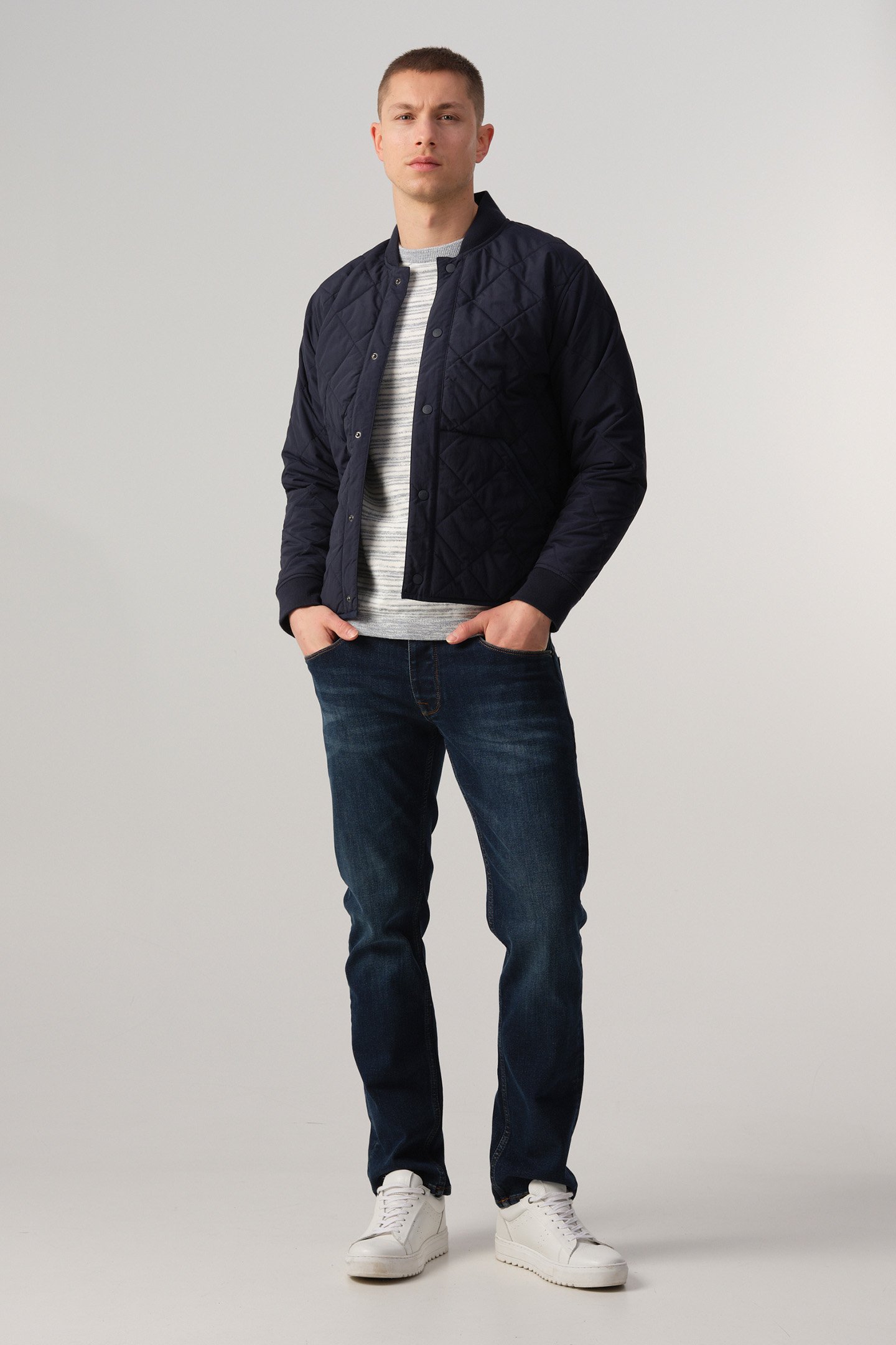 RIVER GEWATTEERDE JAS MIDNIGHT NAVY by J.C. Rags