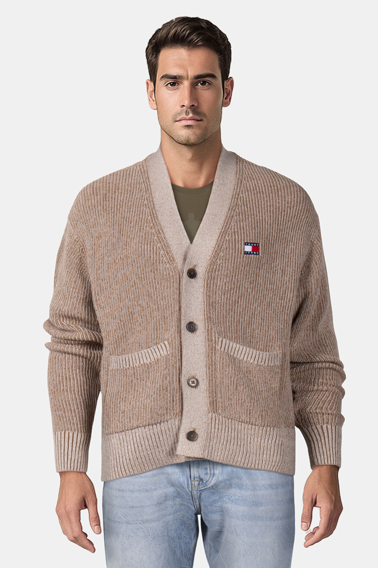 TJM RLX BADGE KNITTE RELAXED FIT SWEATER IN BRAUN 1