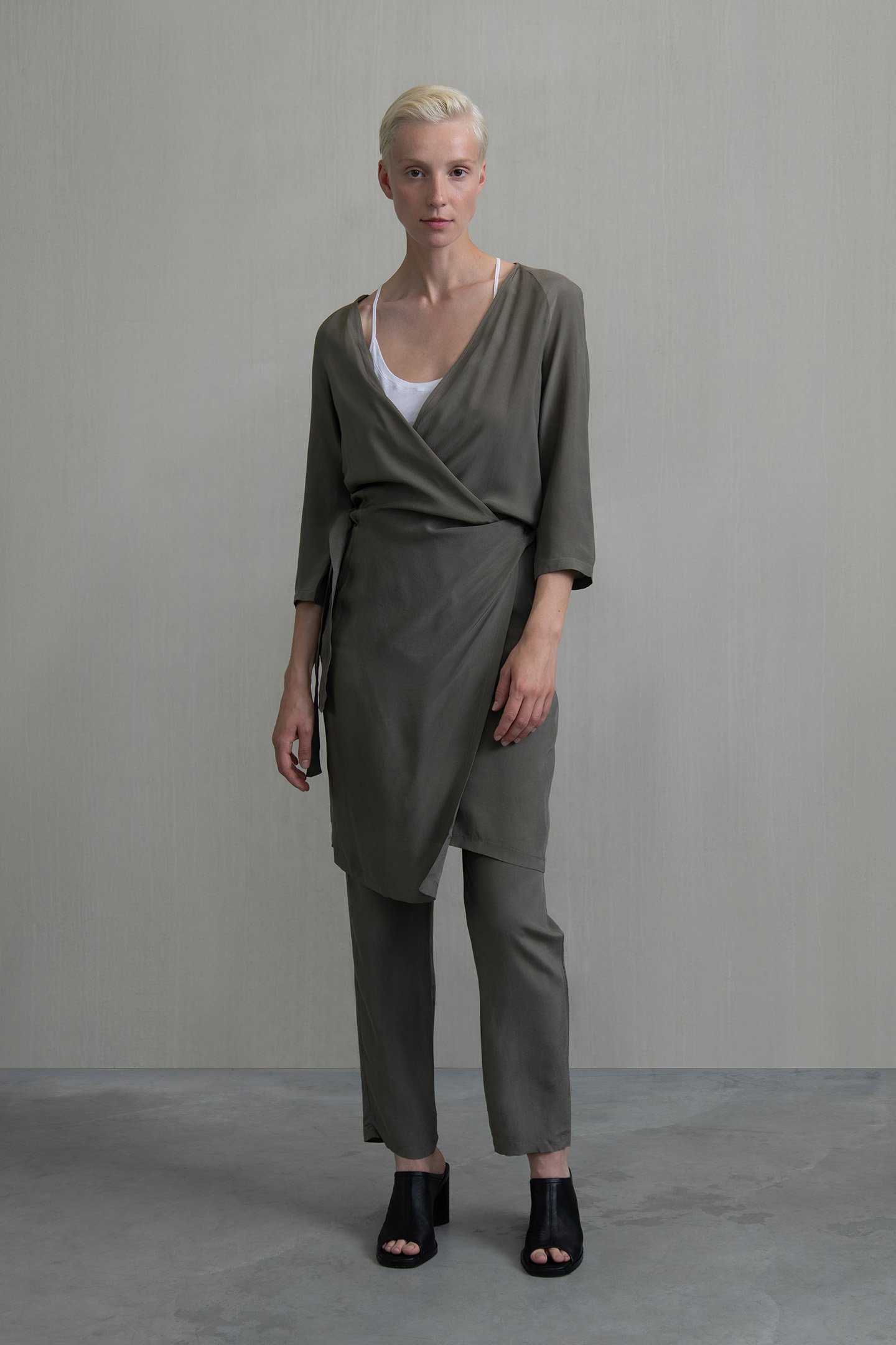 RILEY D DRESS MUD by Humanoid