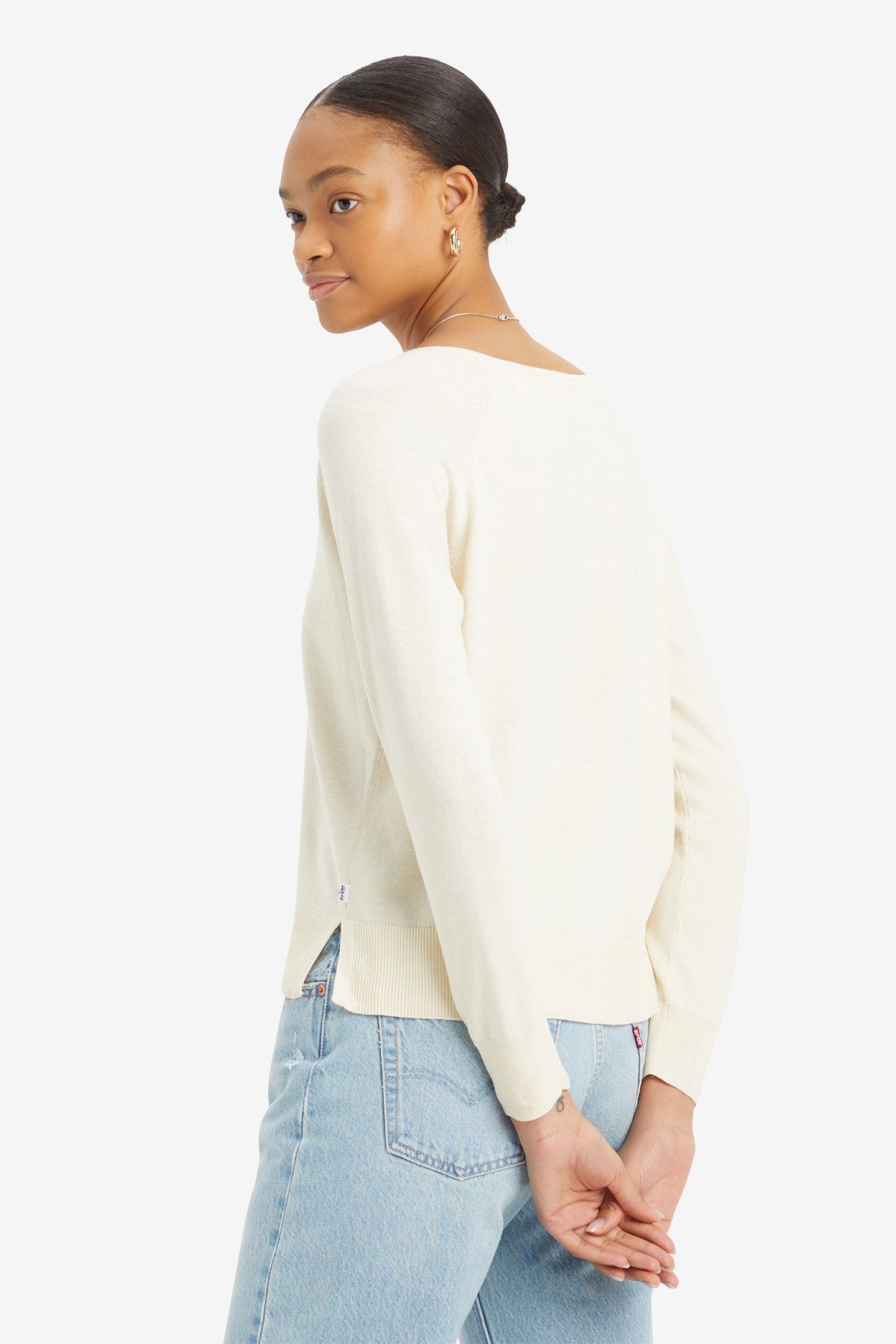 PETAL VNECK SWEATER WHITE SWAN LIGHTWEIGHT 2