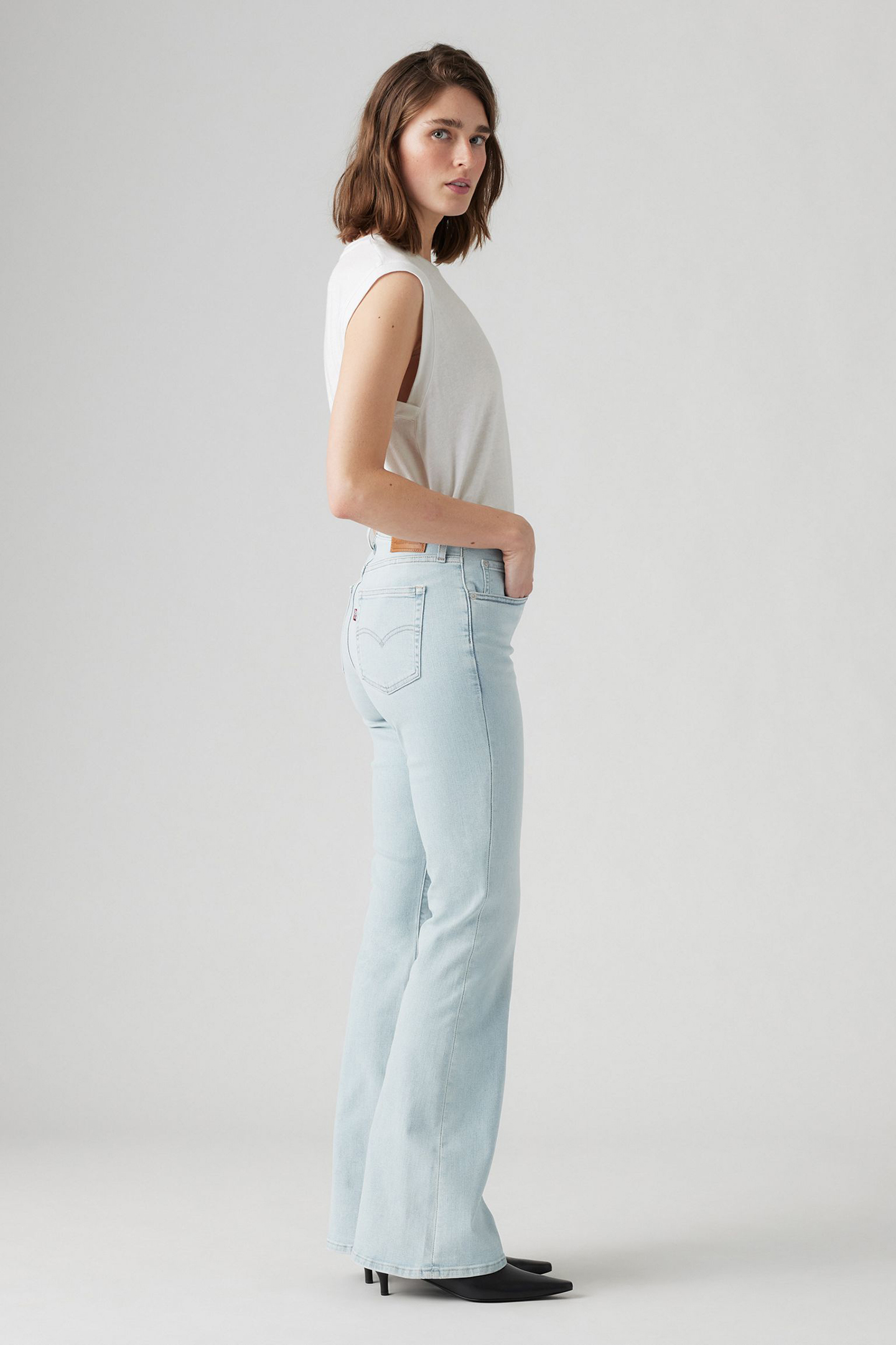 726 HR FLARE FLIP THROUGH 5