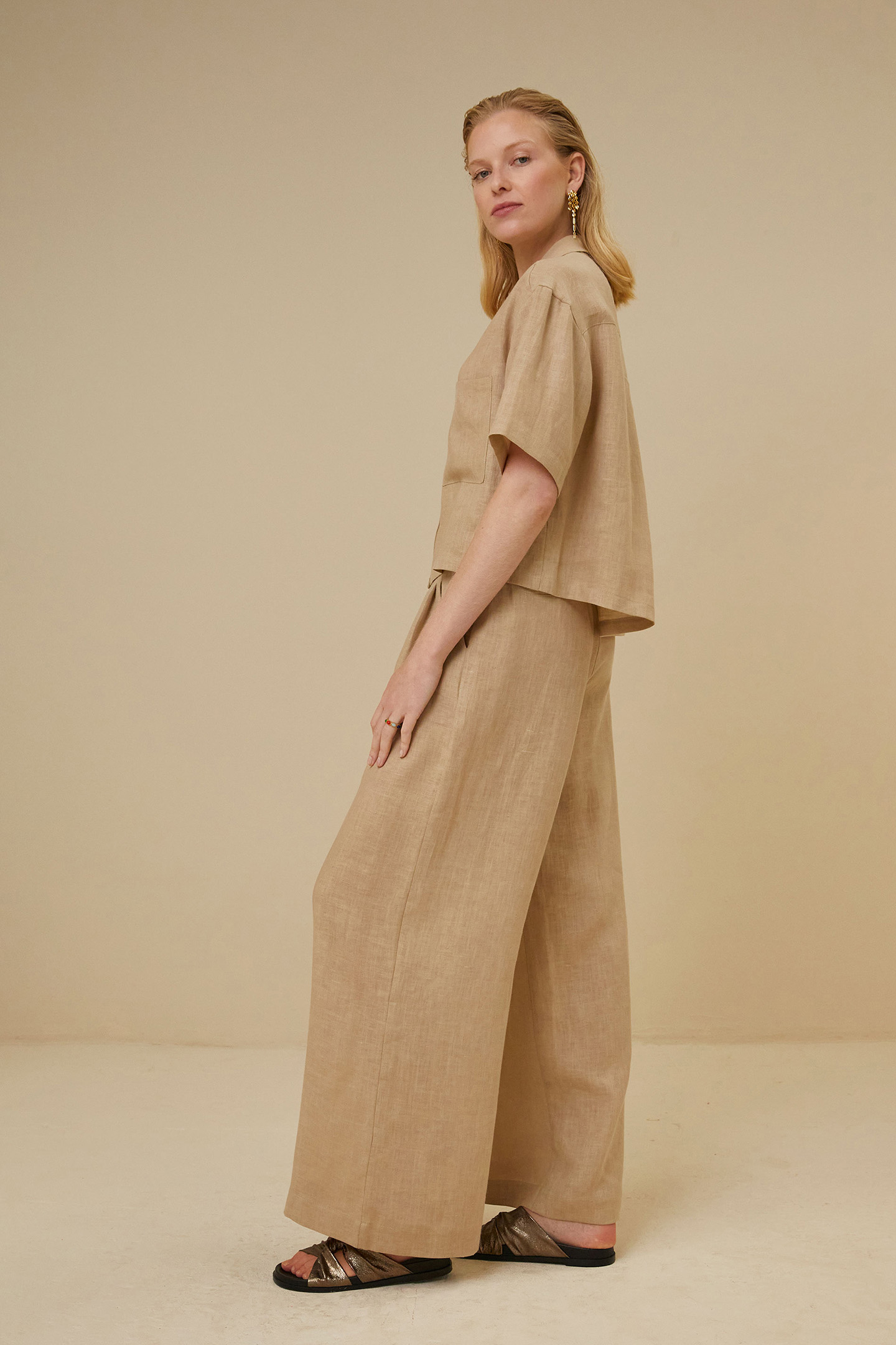 CRIS LINEN BLOUSE LATTE 5