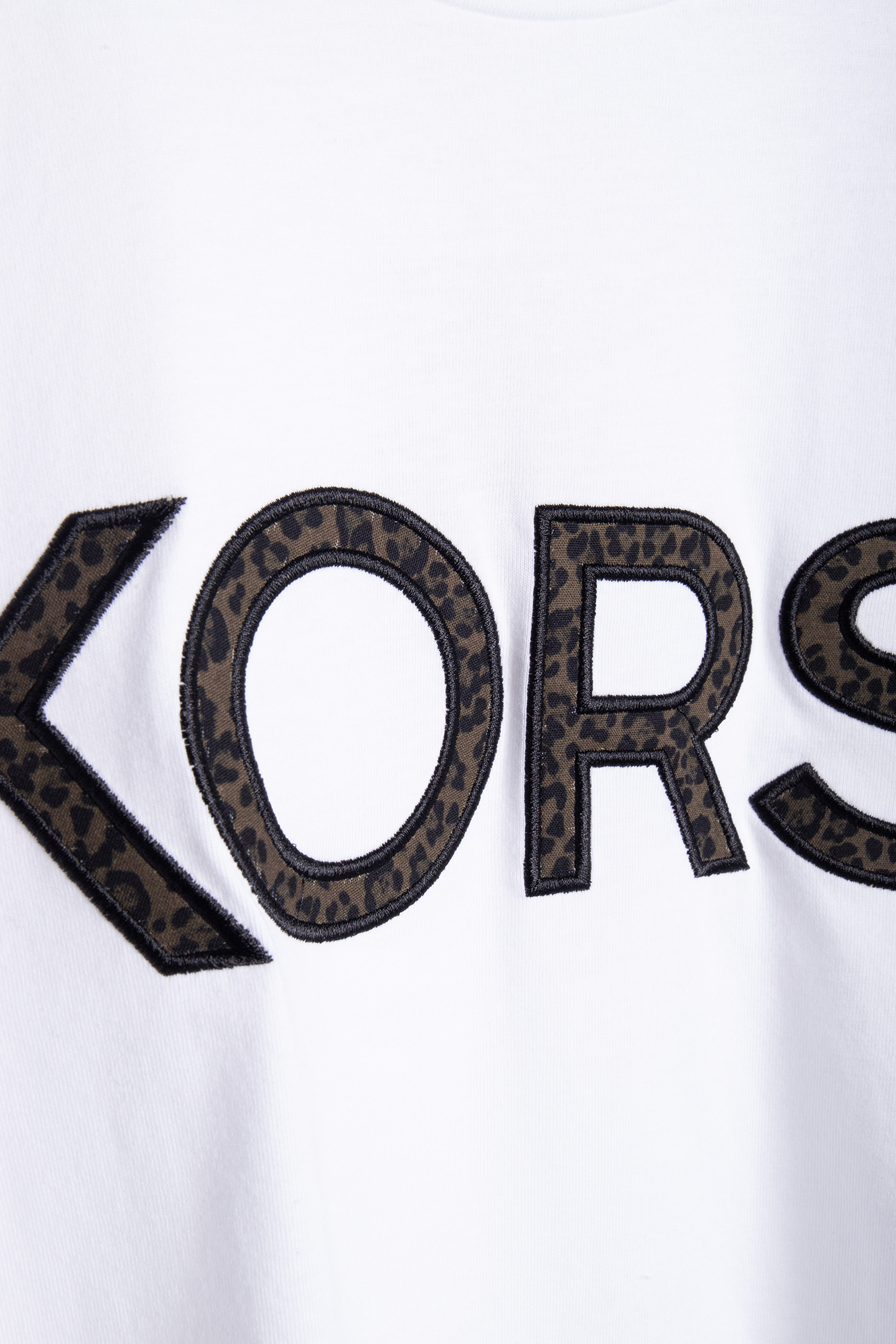 LOGO T-SHIRT IN WHITE 4