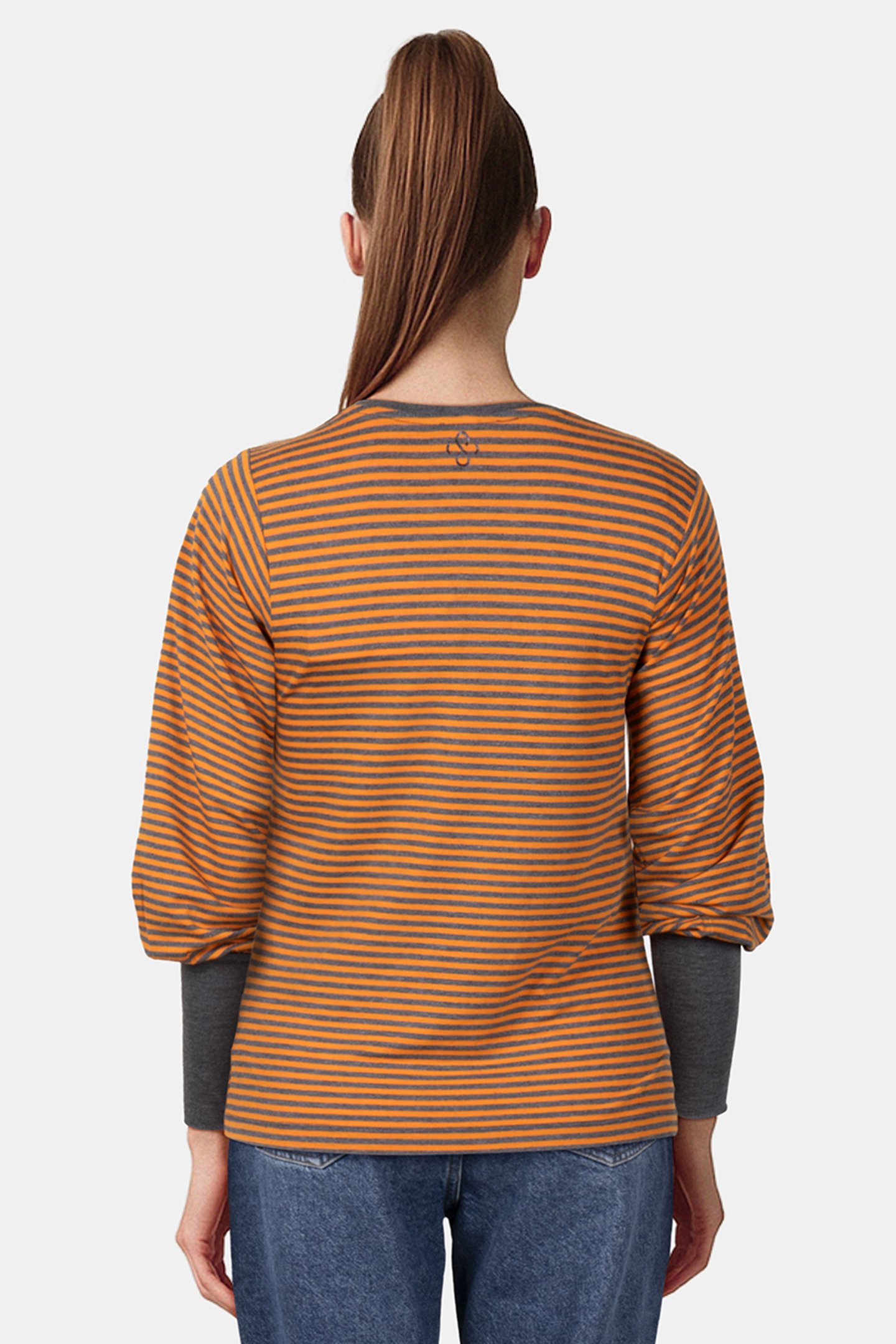 ROUND NECK TOP FINE STRIPE REDS 2