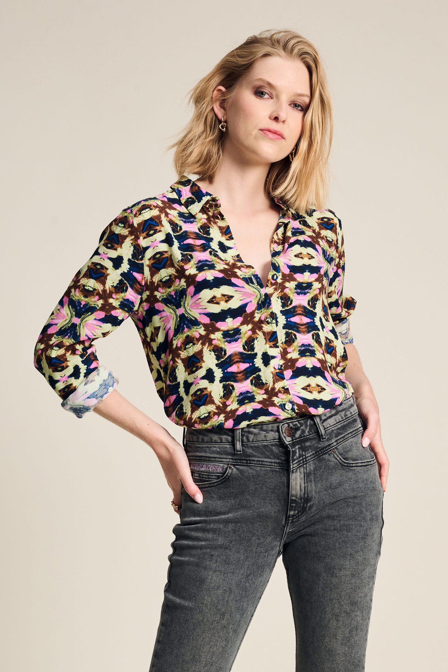 BLOUSE - MILA BUTTERFLY SKY by POM Amsterdam