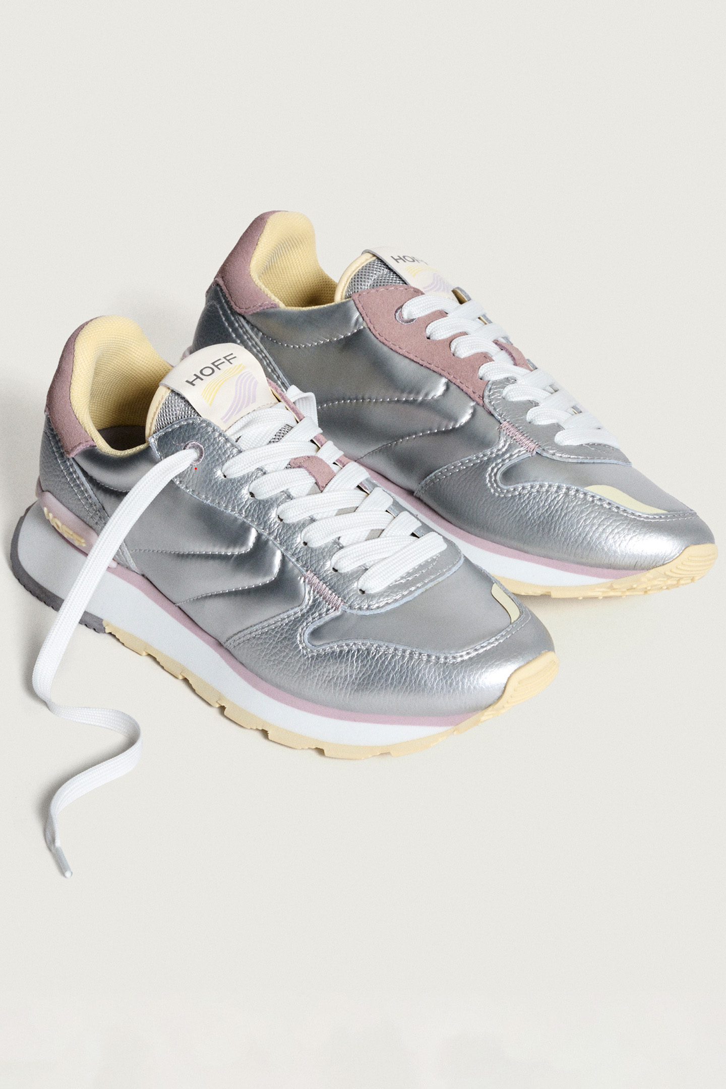 SNEAKERS SILVER 2