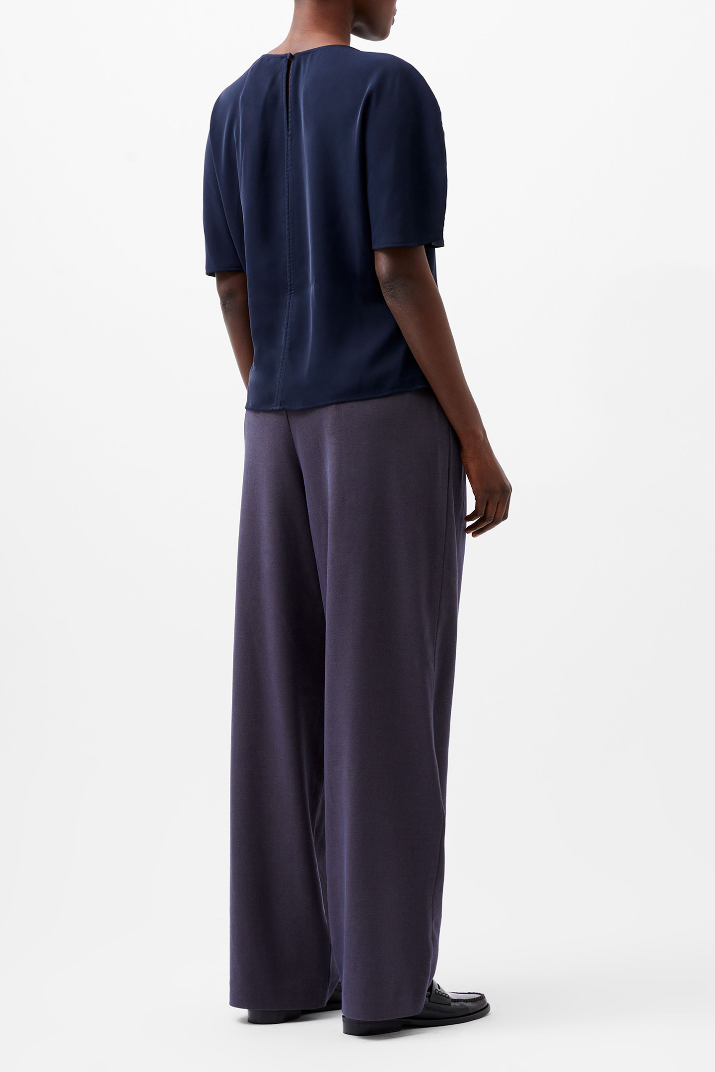 CARMEN CREPE FLARE SLEEVE TOP MARINE 2