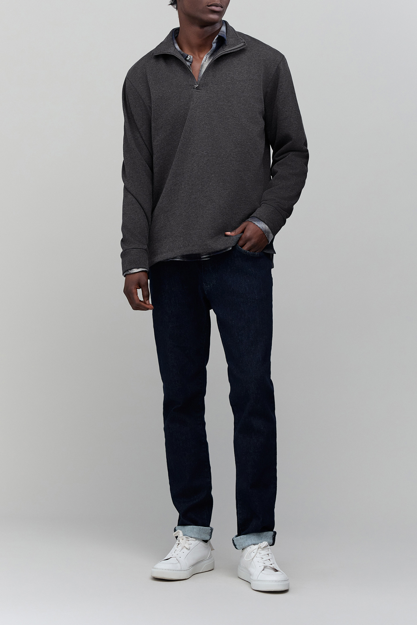 GRAPHITE TRUCKER-NECK SWEATSHIRT 3