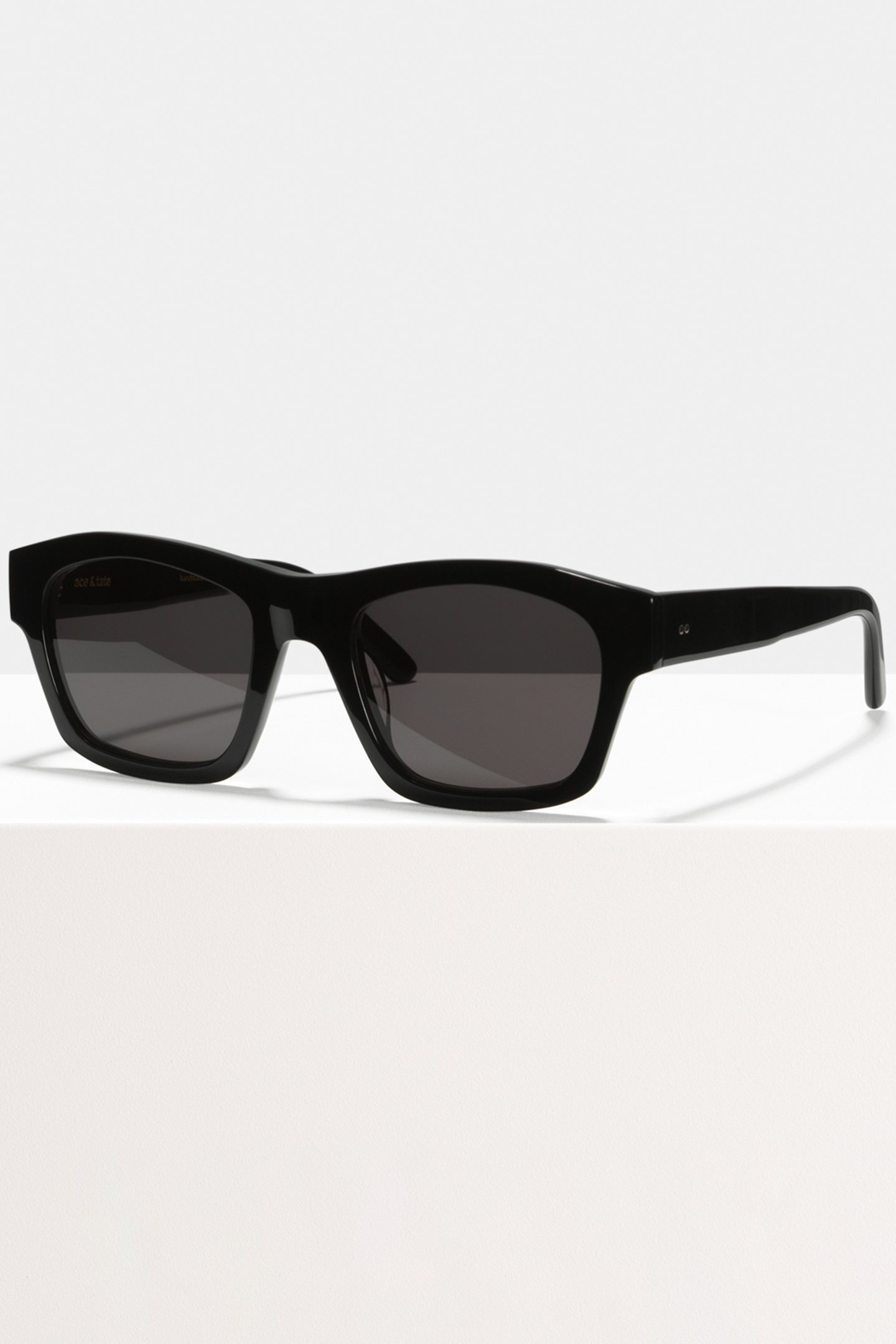LEO BIO BLACK by Ace & Tate 