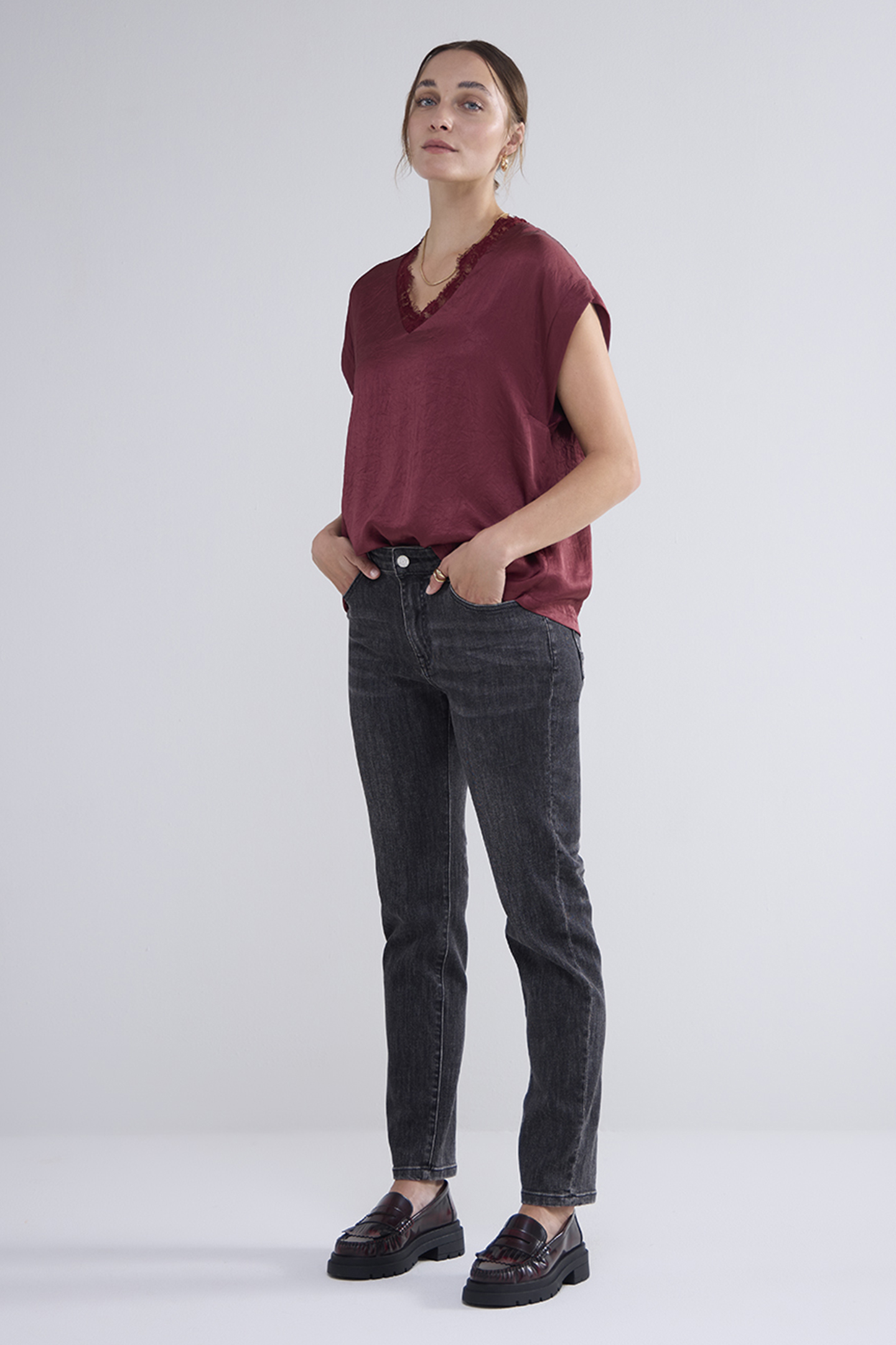 TOP SLEEVELESS SILKY TOUCH PURPLES 3