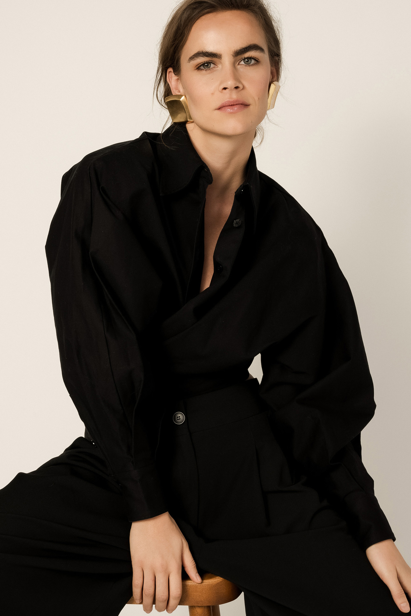 VIOLA BLACK by VIVEH