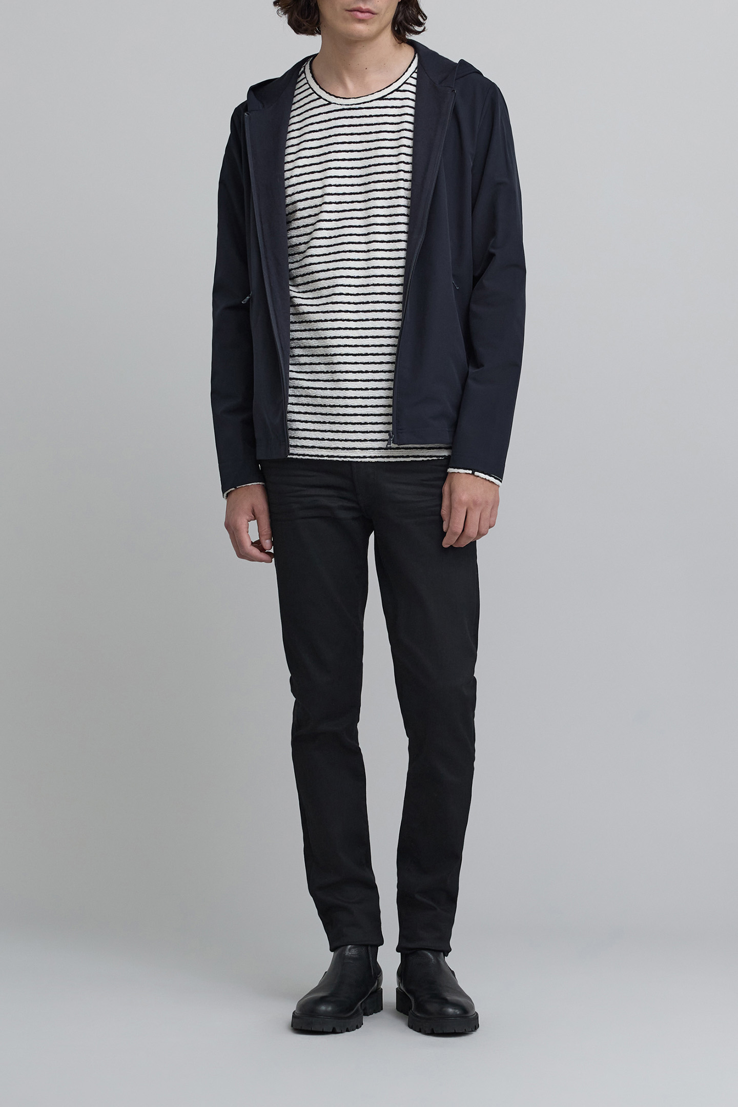 NAVY LIGHT HOODED JACKET 3