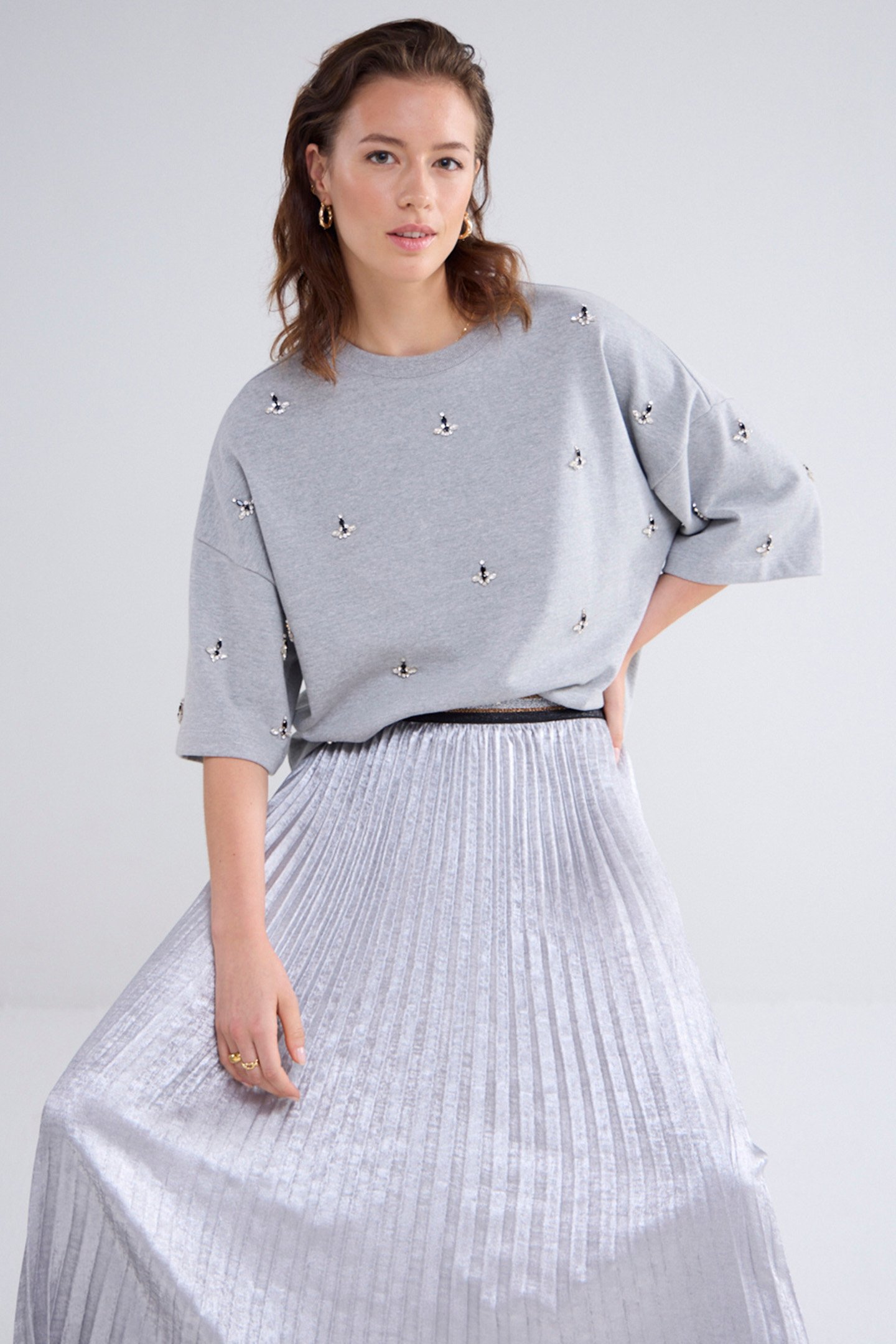 PLEATED SKIRT LAMEE METALLIC GREYS 4