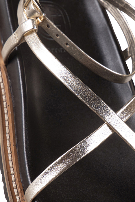 COMMA SHOES SILVER 4