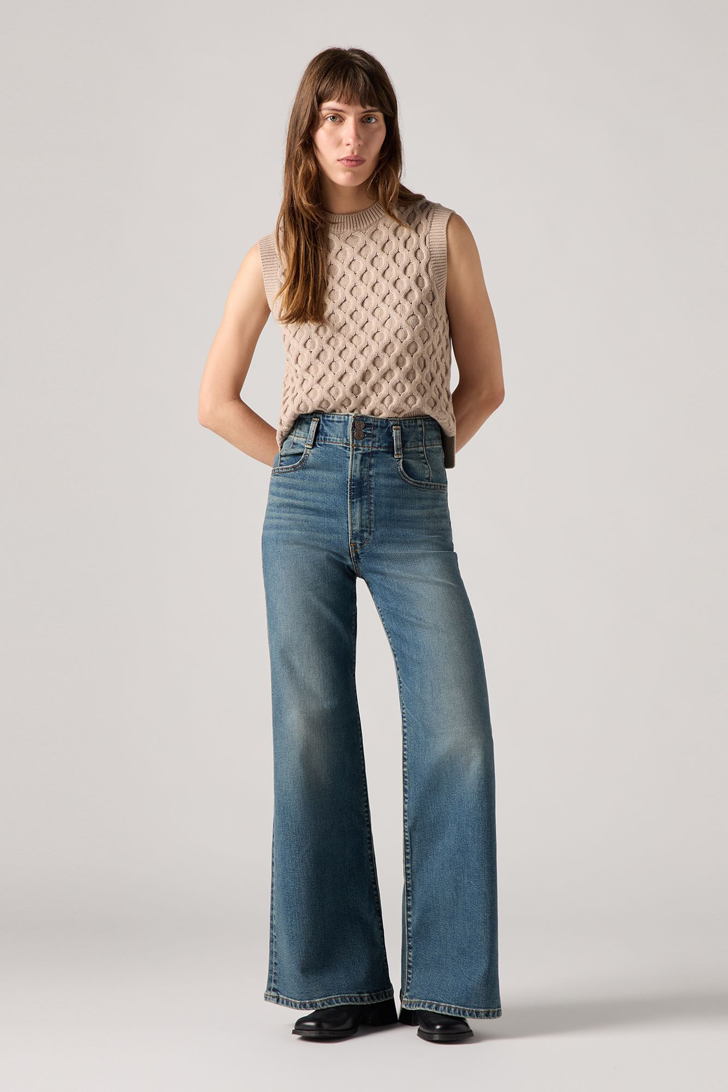 RIBCAGE BELLS CORSET DART GAME by Levi's