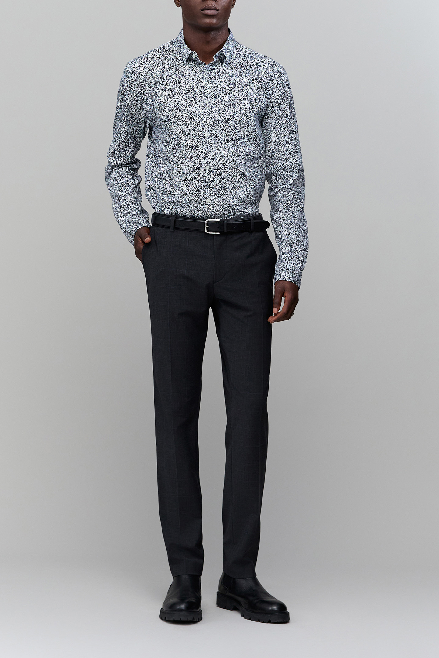 OFF-WHITE SLIM SHIRT IN NAVY VEGETABLE PRINT 3