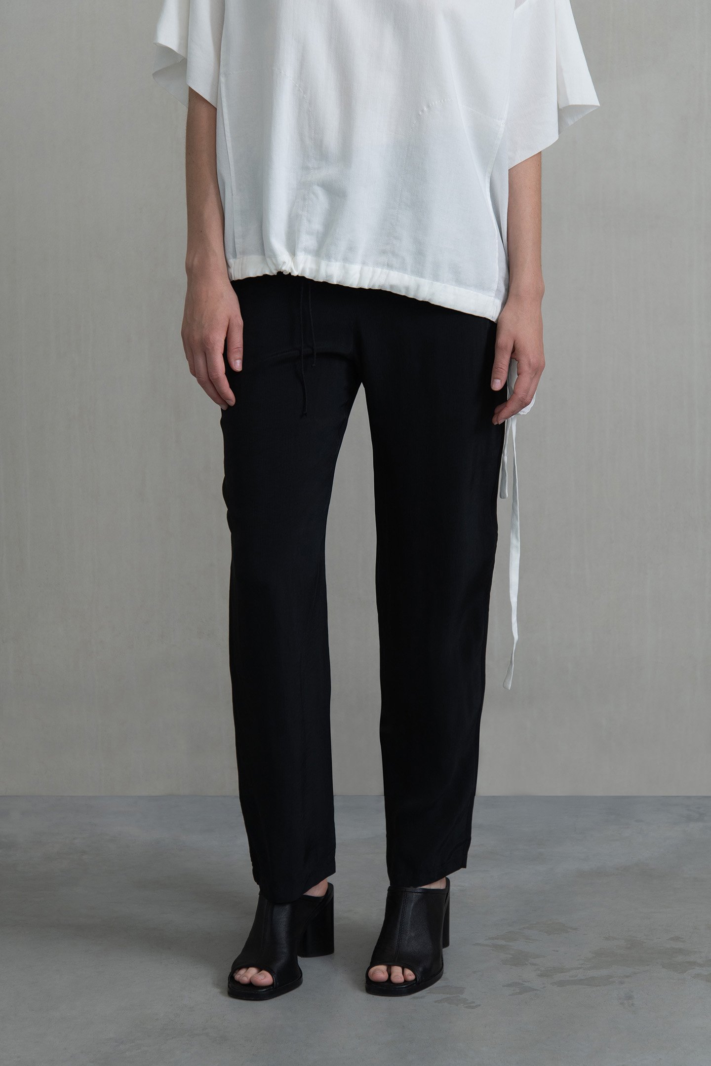 HARJO C TROUSERS BLACK by Humanoid